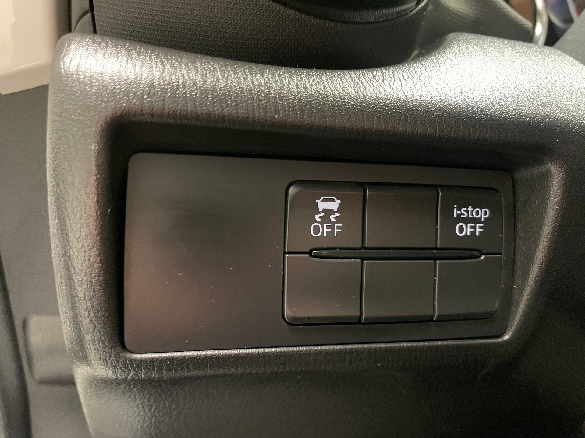 MAZDA MX-5 SKYACTIV-G 132 Revolution(M)(52)-image-13