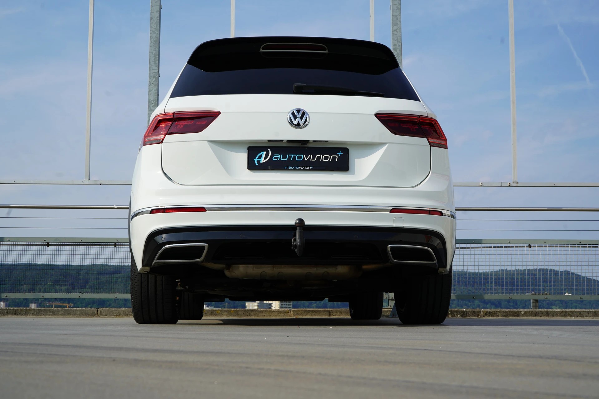 VW TIGUAN ALLSPACE R-LINE PLUS 2.0TSI HIGHLINE 4MOTION DSG l 180 PS-image-16
