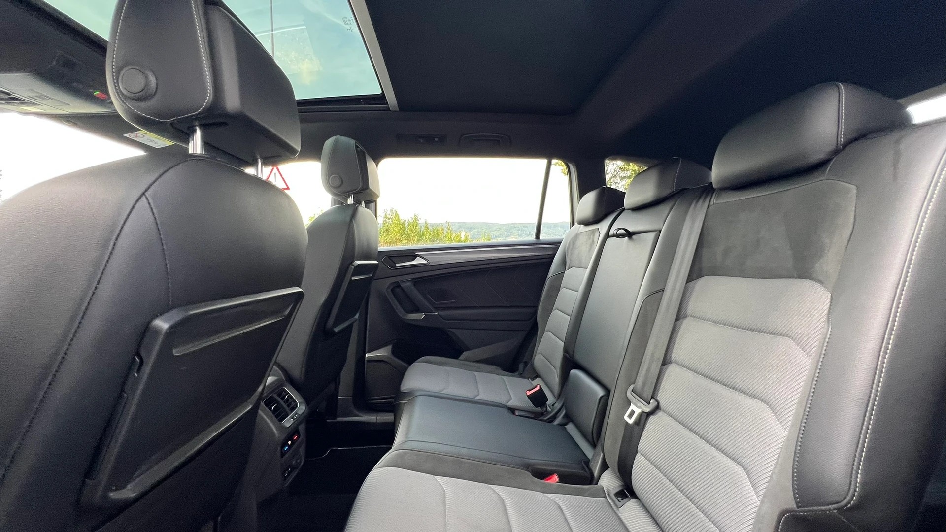 VW TIGUAN ALLSPACE R-LINE PLUS 2.0TSI HIGHLINE 4MOTION DSG l 180 PS-image-28