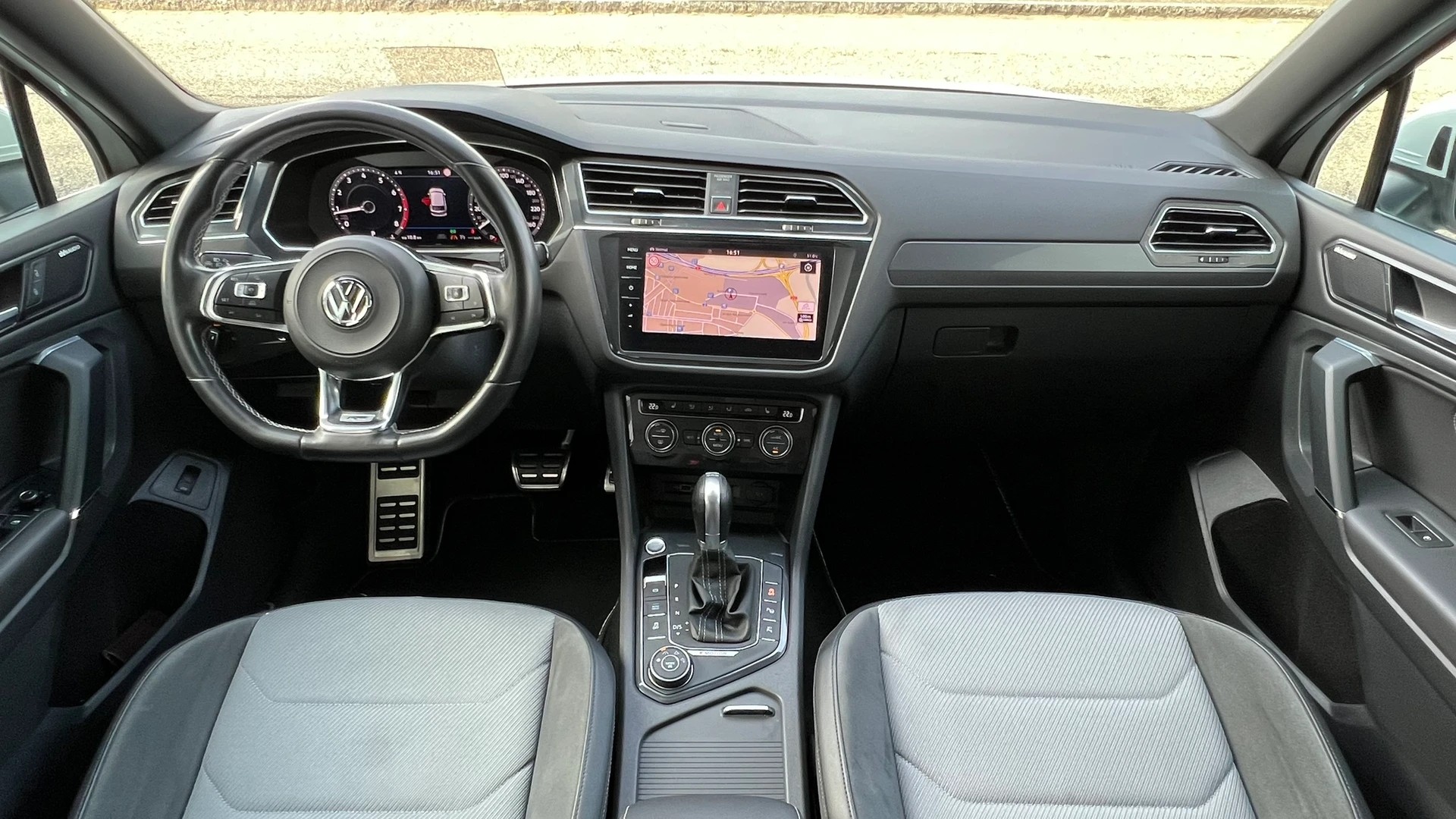 VW TIGUAN ALLSPACE R-LINE PLUS 2.0TSI HIGHLINE 4MOTION DSG l 180 PS-image-20