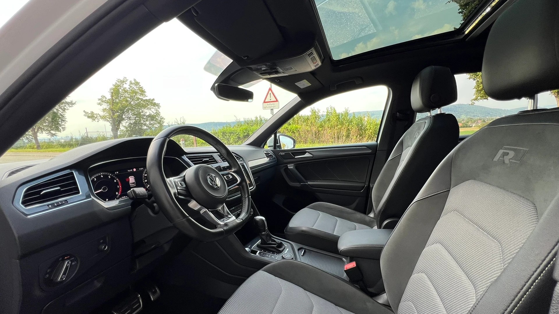 VW TIGUAN ALLSPACE R-LINE PLUS 2.0TSI HIGHLINE 4MOTION DSG l 180 PS-image-25