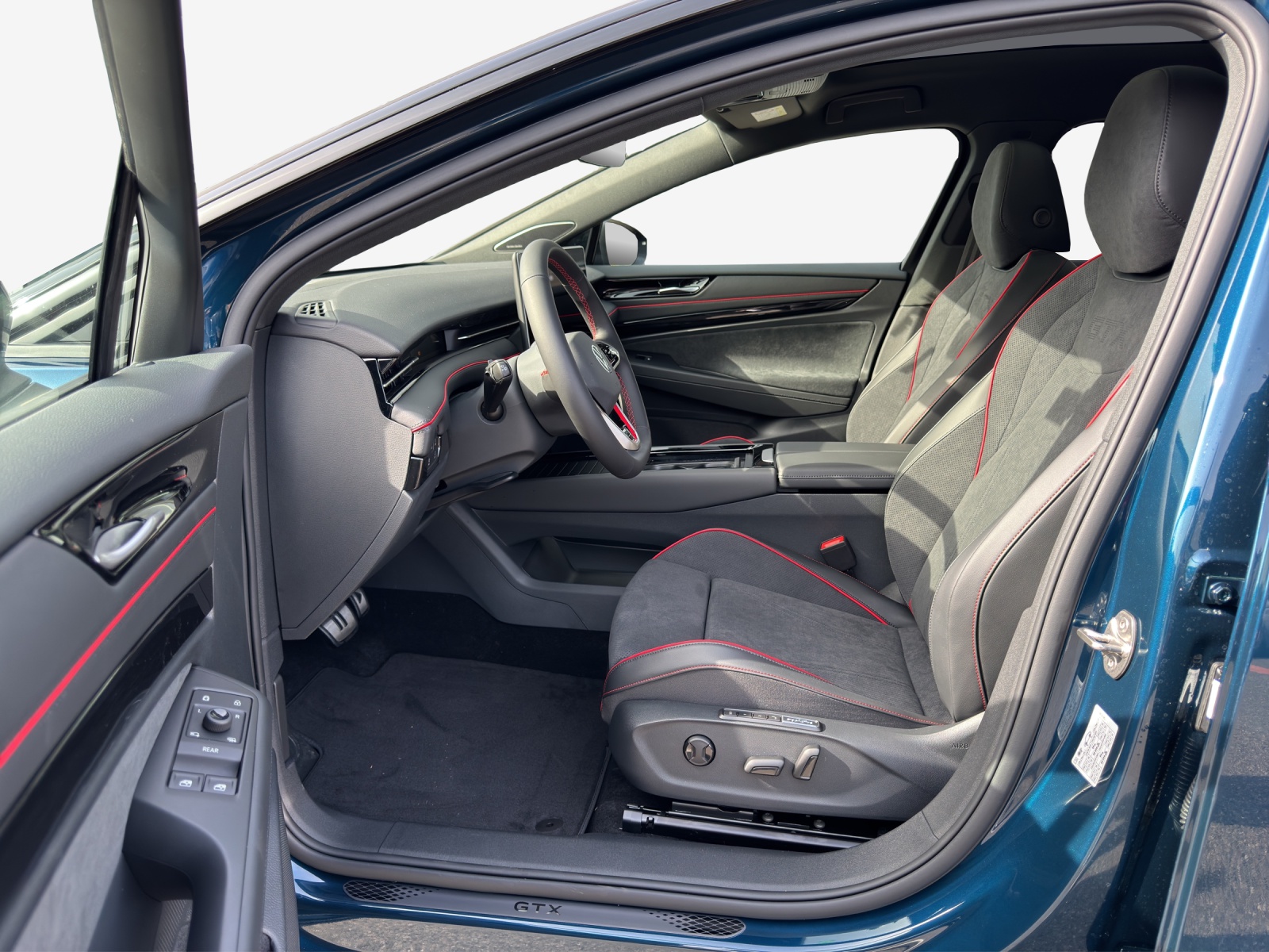 VW ID.7 Tourer GTX 86 kWh GTX 4 Motion-image-7