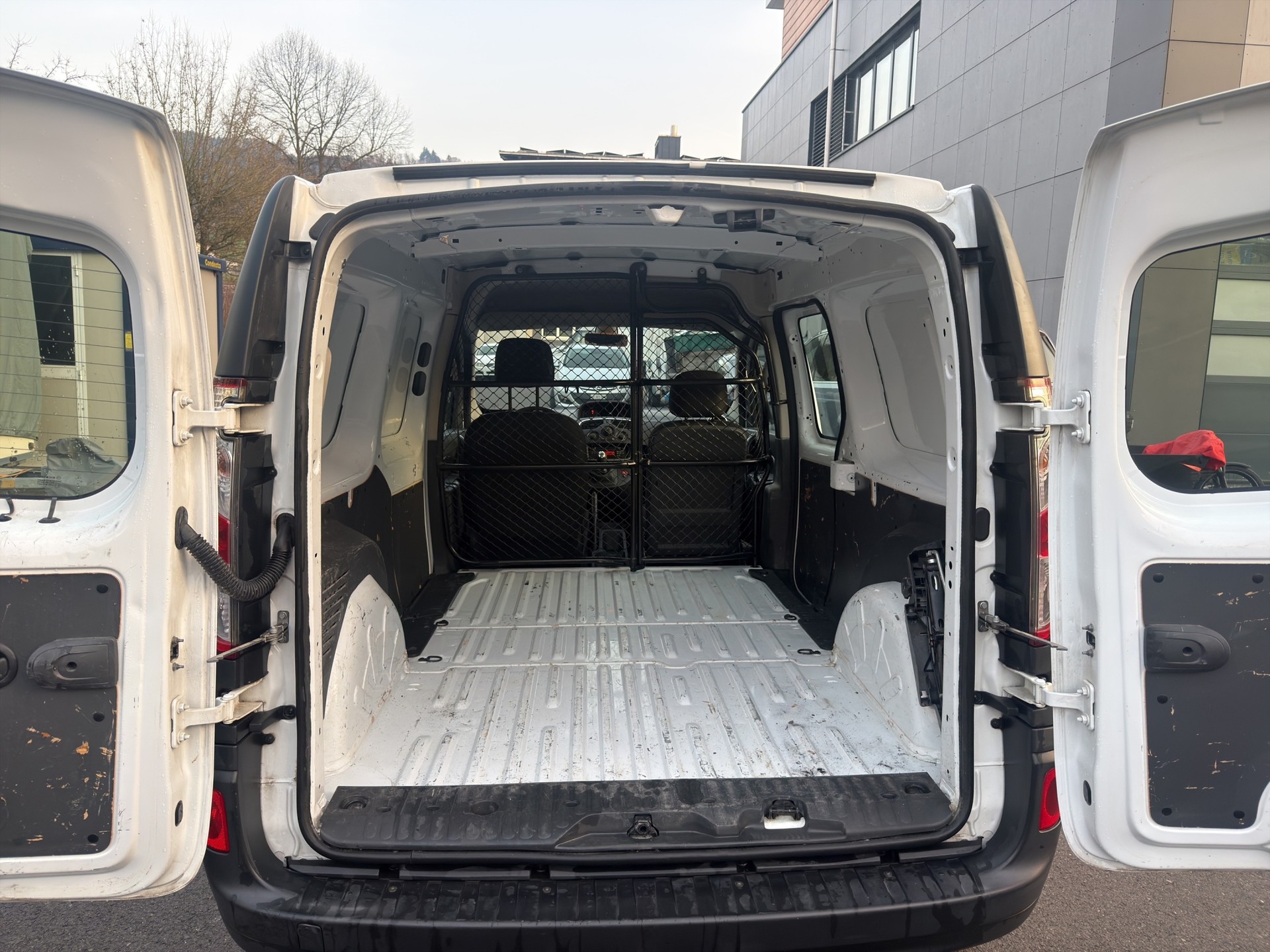 RENAULT Kangoo Maxi dCi 95 ENERGY Business 2 Pl./2 pl.-image-16