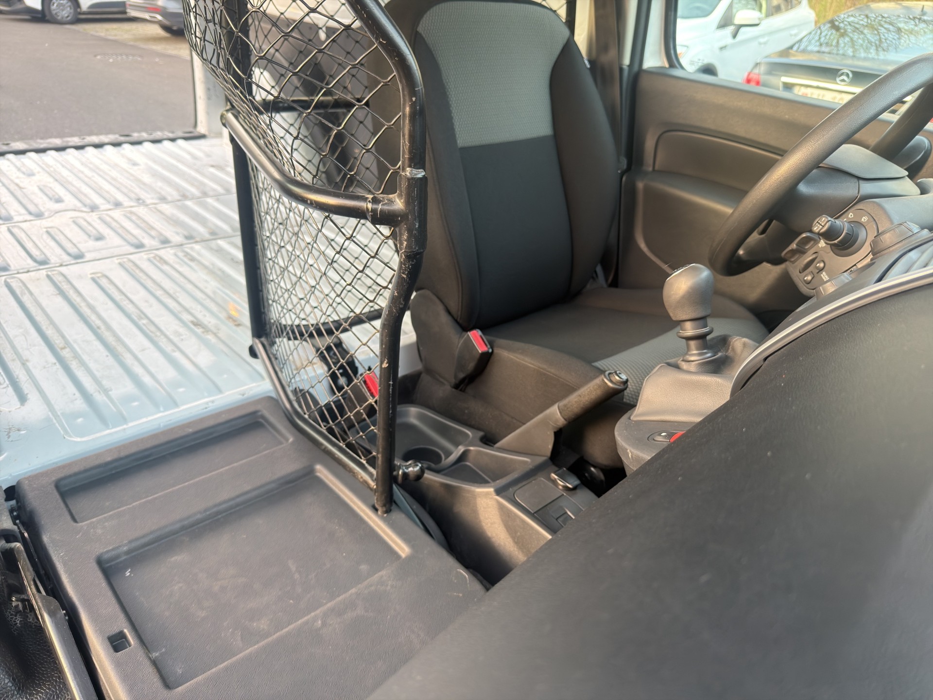 RENAULT Kangoo Maxi dCi 95 ENERGY Business 2 Pl./2 pl.-image-11