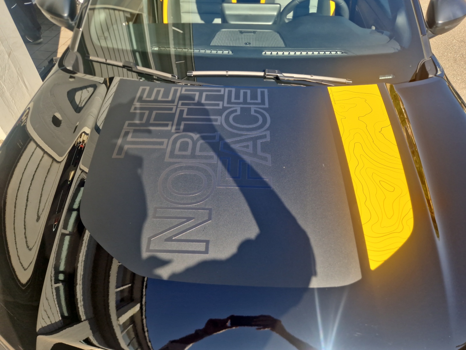 JEEP Avenger 1.2 MHEV The North Face 4xe-image-5