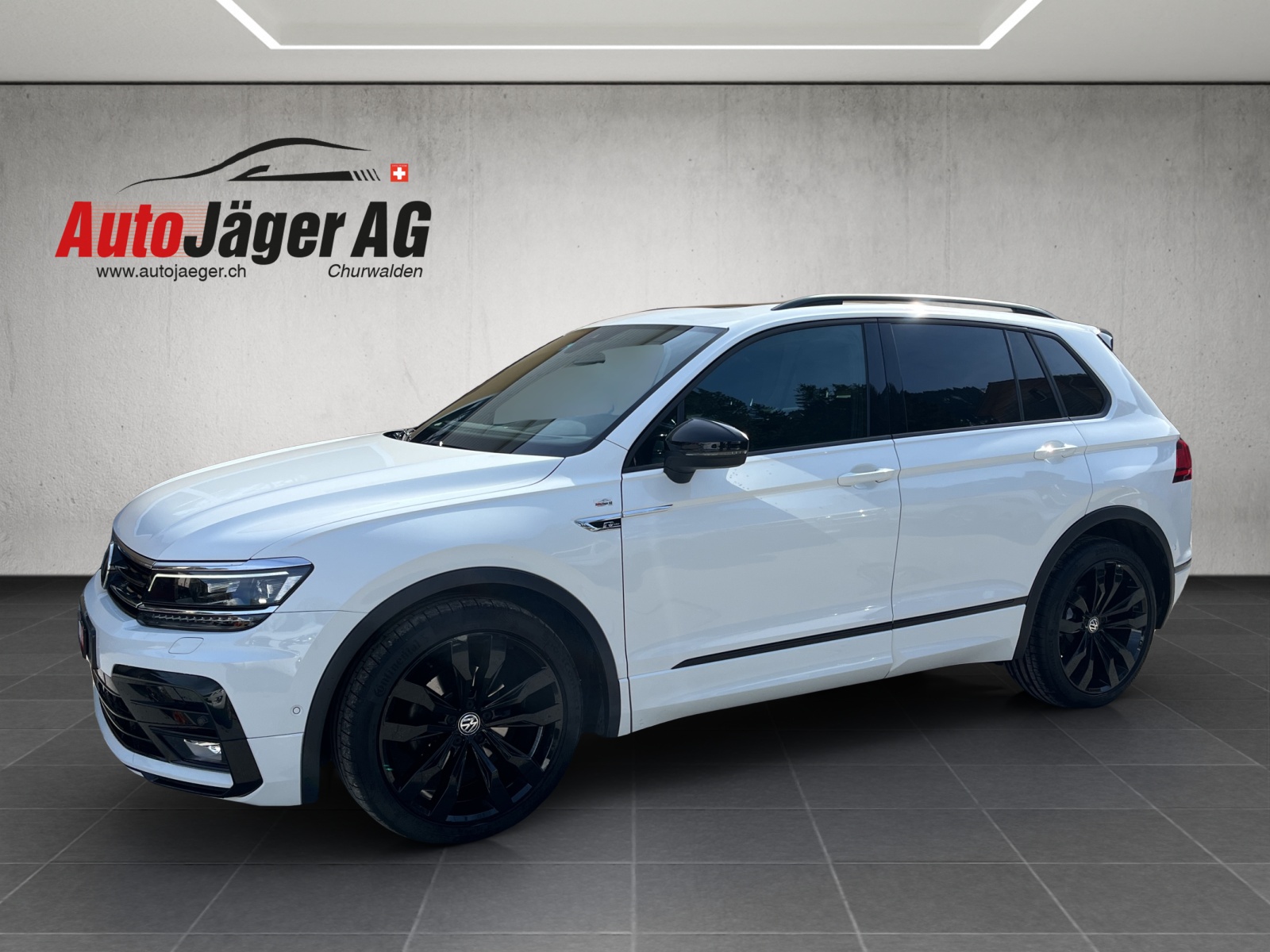 VW Tiguan 2.0 TDI SCR R-Line 4Motion DSG-image-1