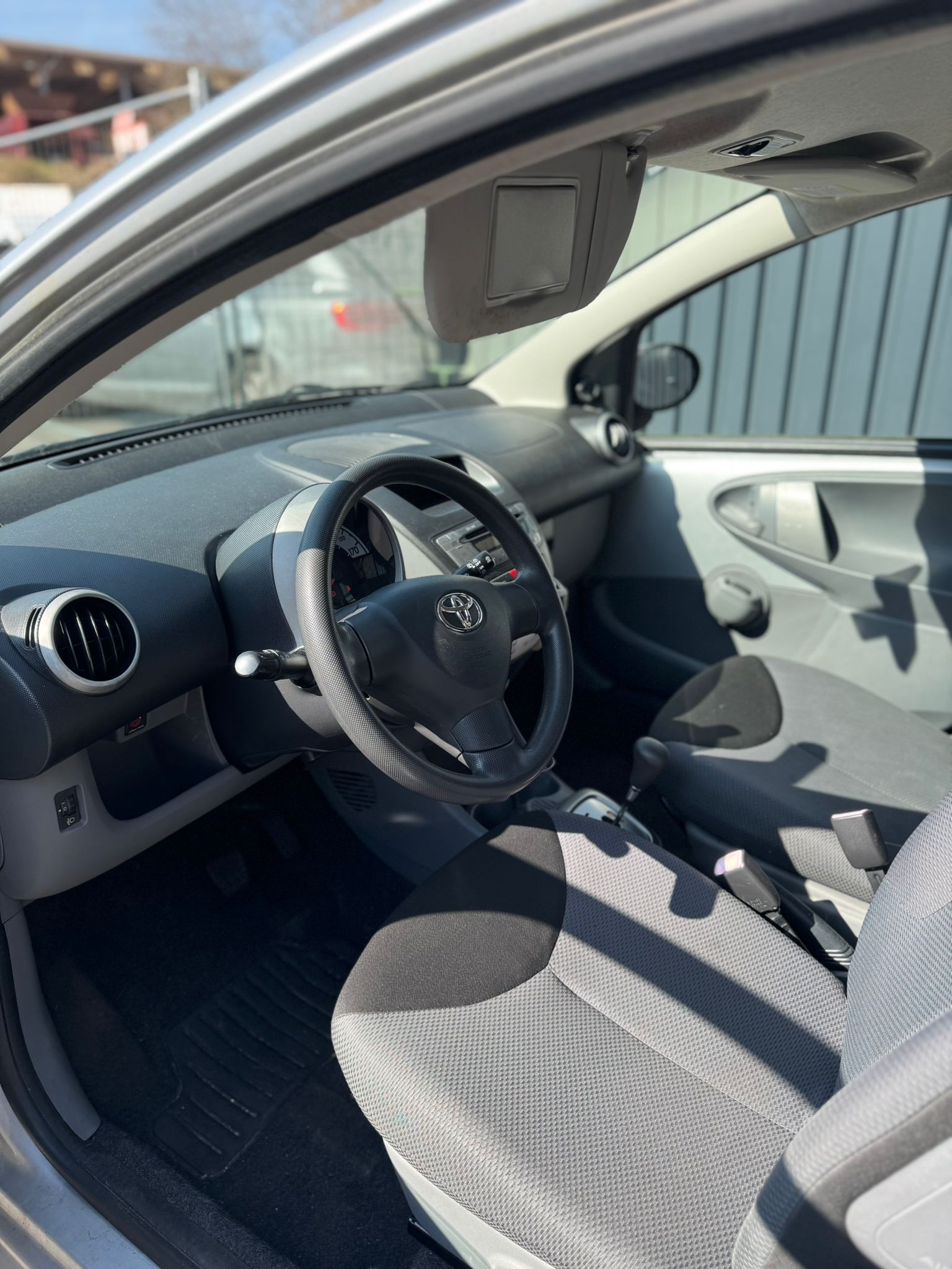 TOYOTA AYGO-image-4