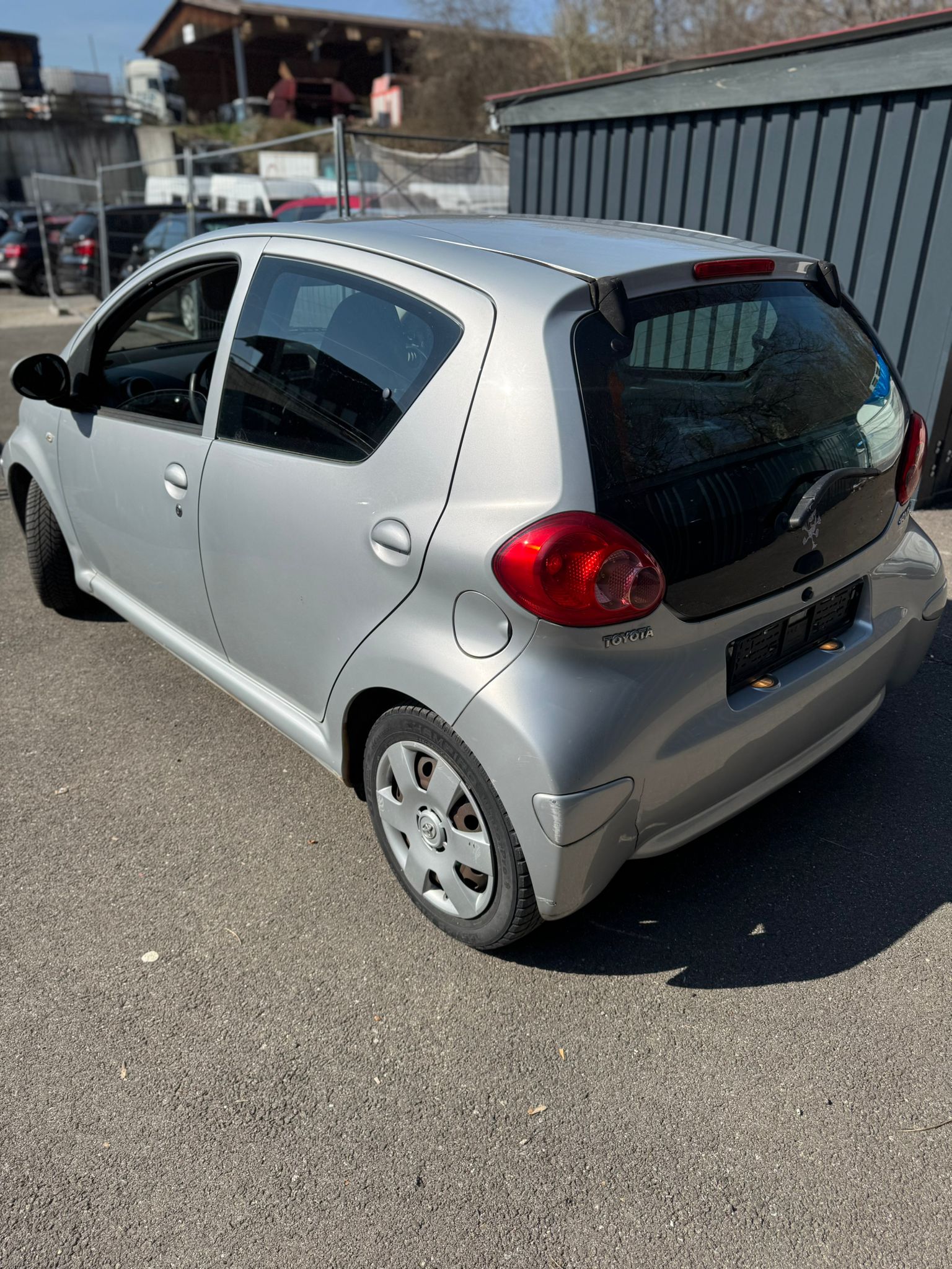 TOYOTA AYGO-image-2