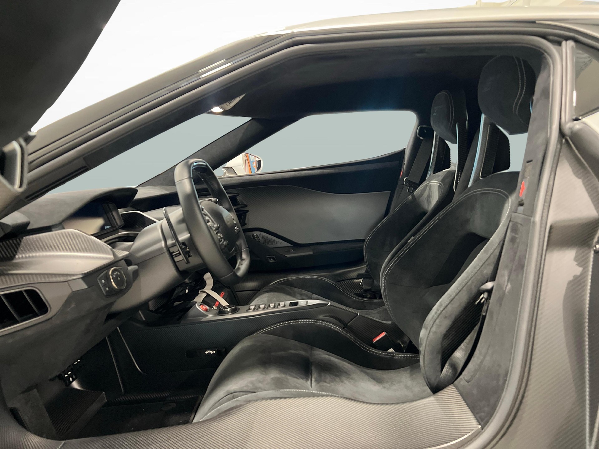 FORD GT Carbon Series-image-9