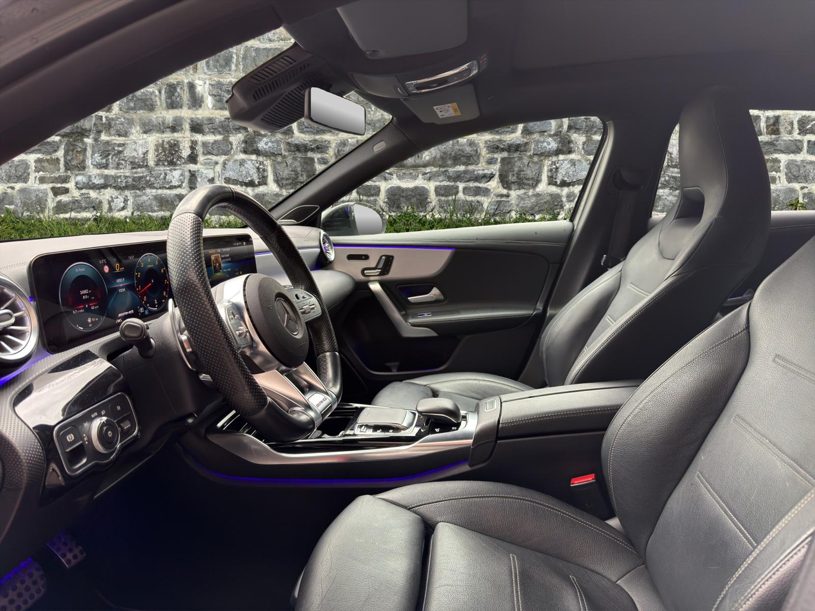MERCEDES-BENZ A 35 AMG 4Matic Speedshift-image-5