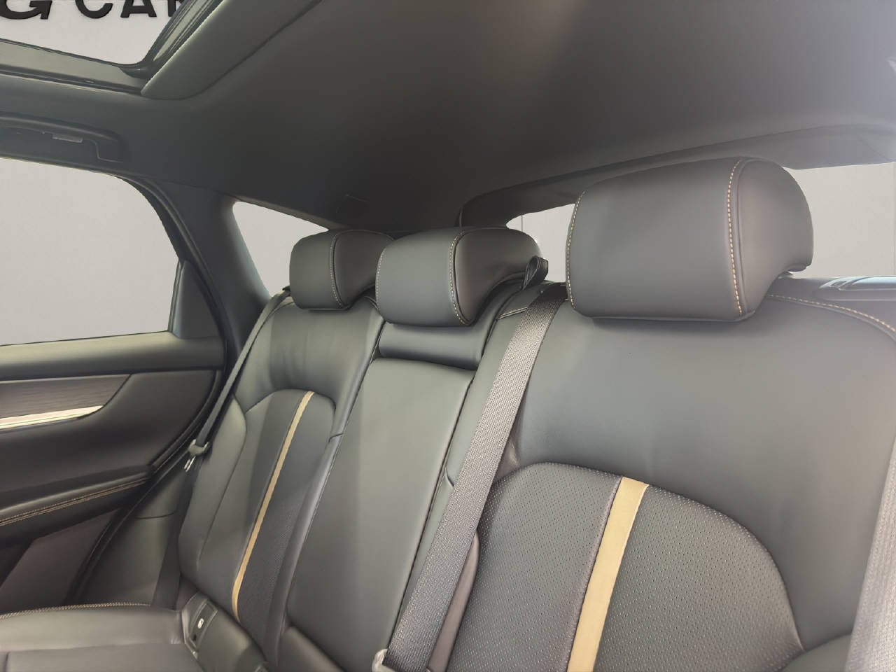 MAZDA CX-60 2.5 PHEV 327 PS Homura Plus AWD-image-11