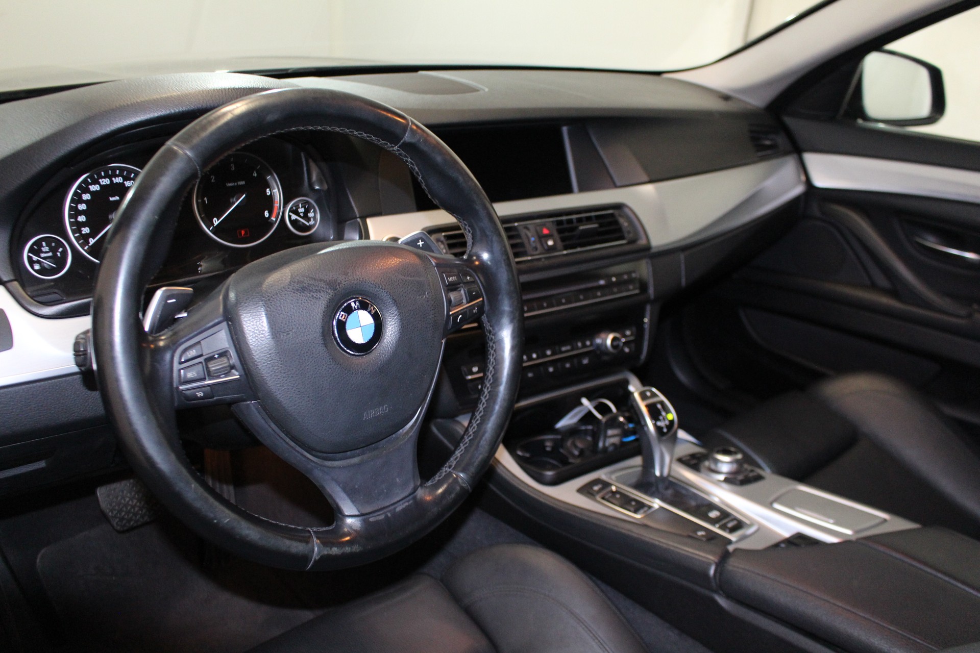 BMW 520d SAG-image-11