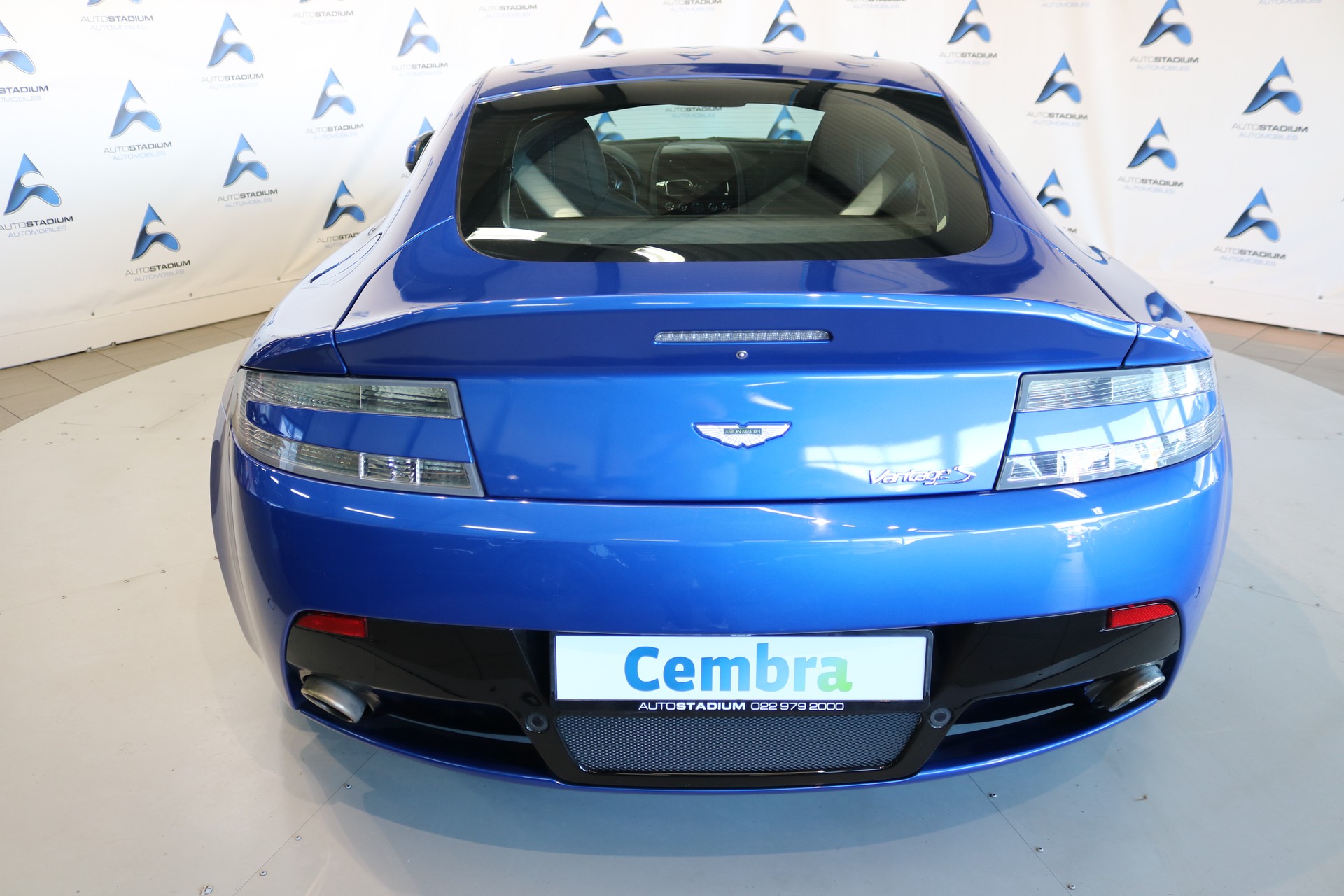 ASTON MARTIN V8 Vantage 4.7 S Sportshift-image-16
