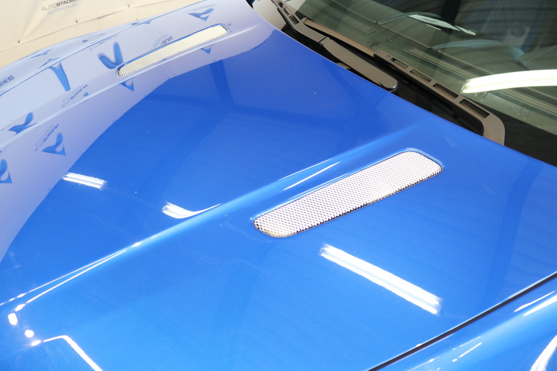 ASTON MARTIN V8 Vantage 4.7 S Sportshift-image-30