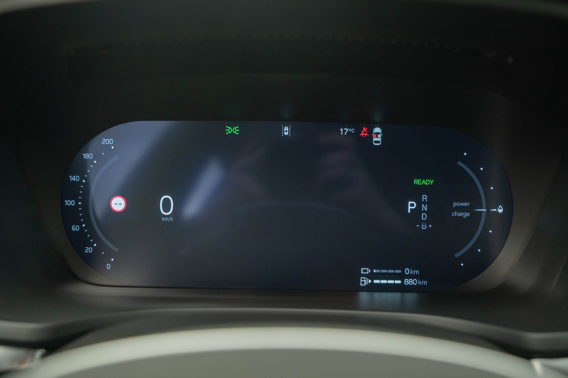 VOLVO V60 2.0 T6 TE Ultra Dark eAWD-image-13
