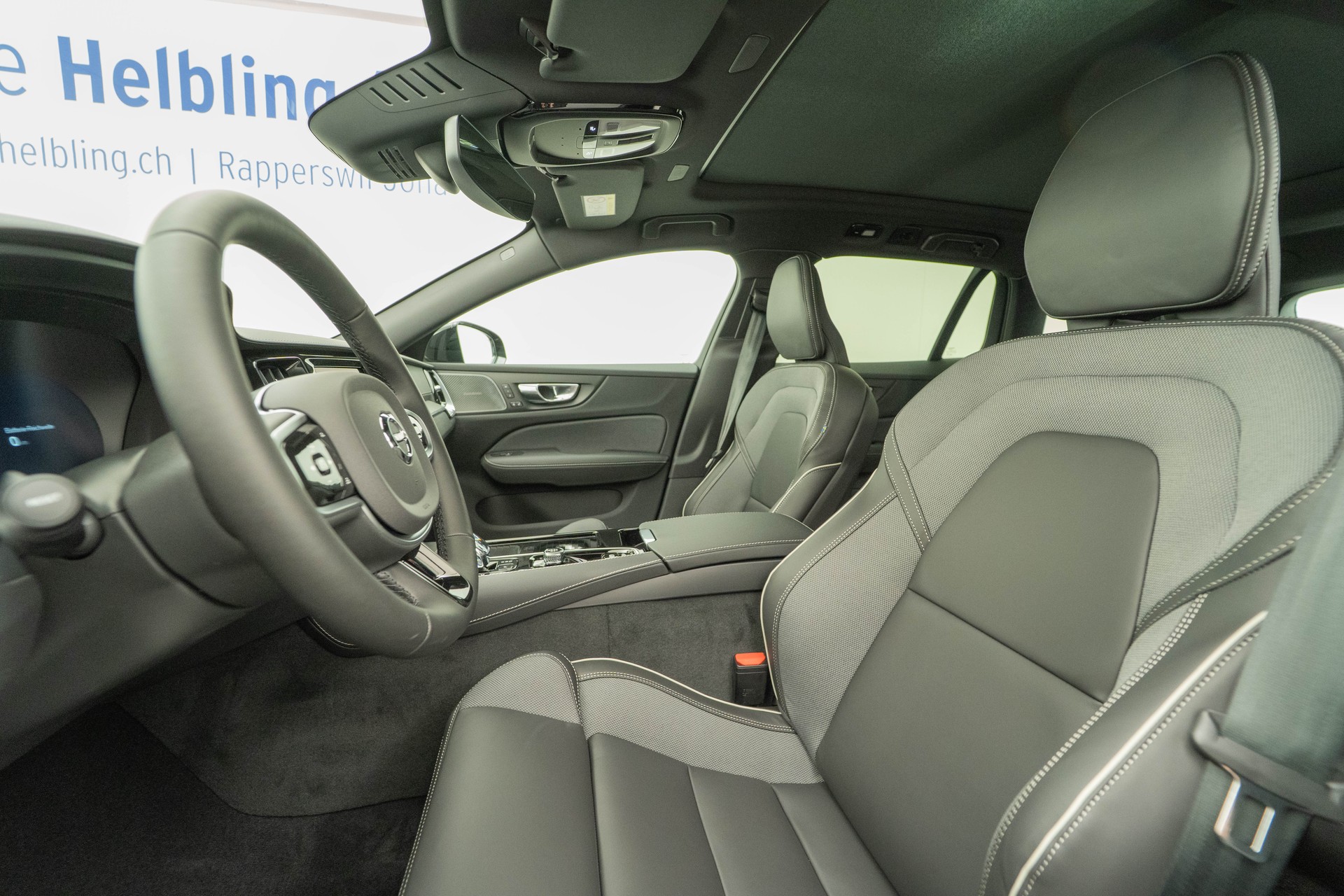 VOLVO V60 2.0 T6 TE Ultra Dark eAWD-image-7