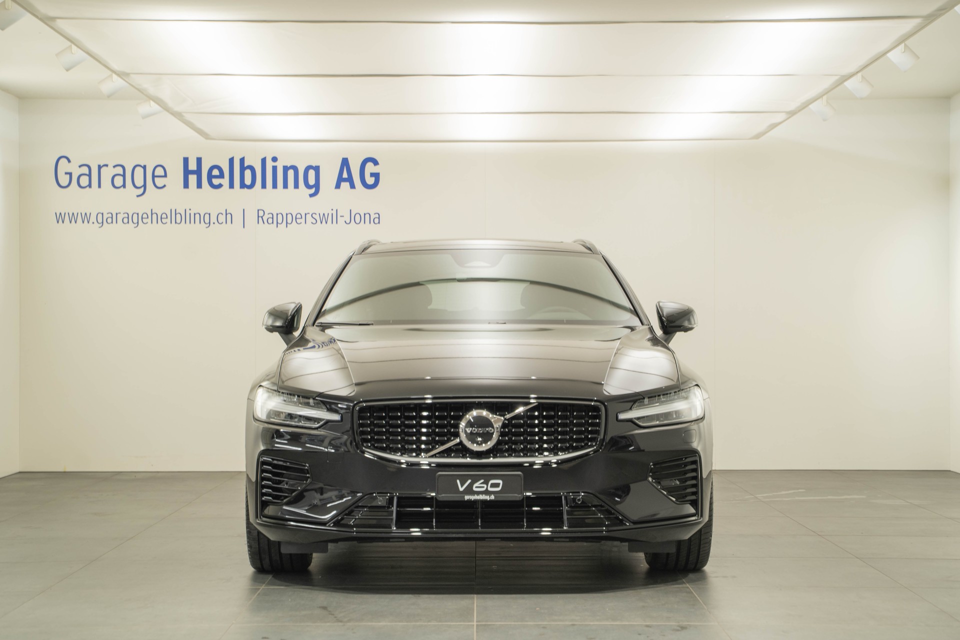 VOLVO V60 2.0 T6 TE Ultra Dark eAWD-image-1