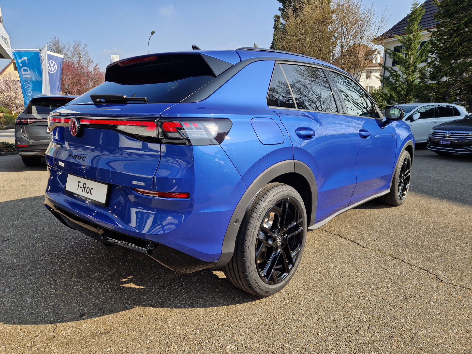 VW T-Roc 1.5 eTSI R-Line DSG-showroom-element-3