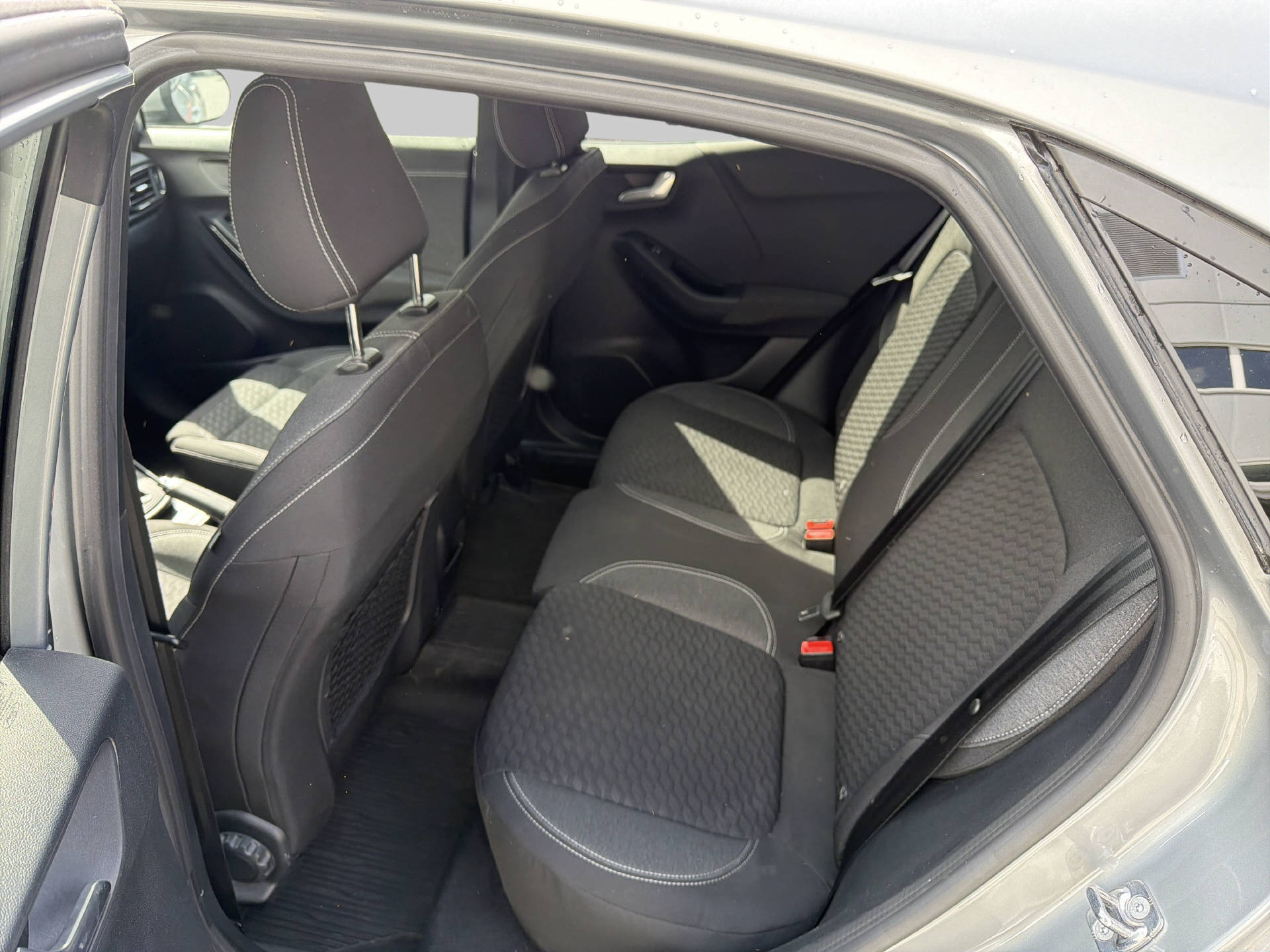 FORD Puma 1.0 EcoB Hybrid 125 Titanium-image-8
