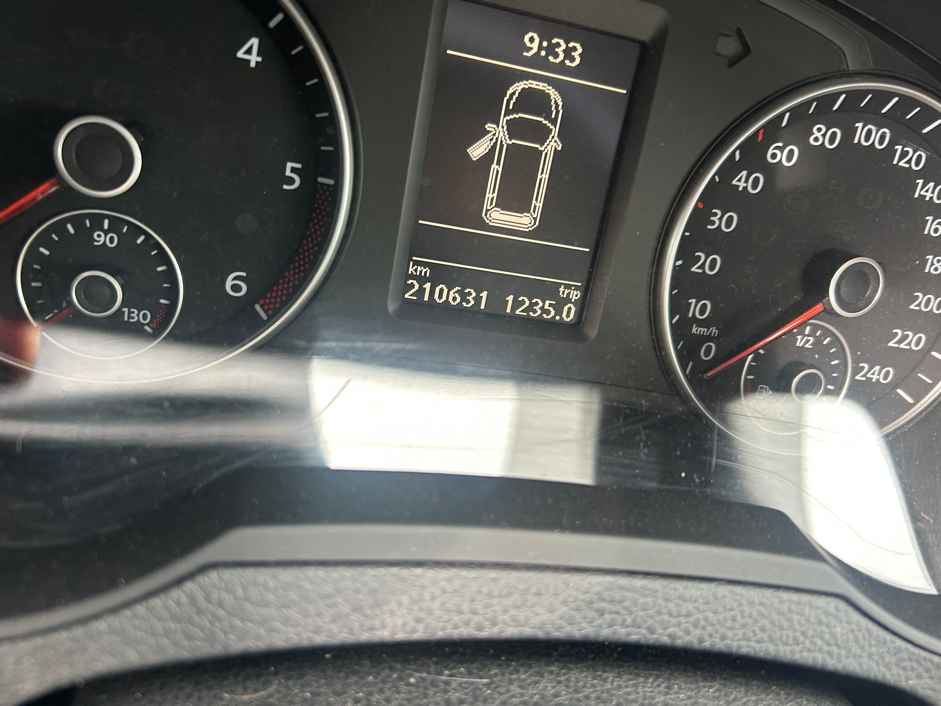 VW Sharan 2.0 TDI BlueMotion Technology Cup 4Motion-image-5