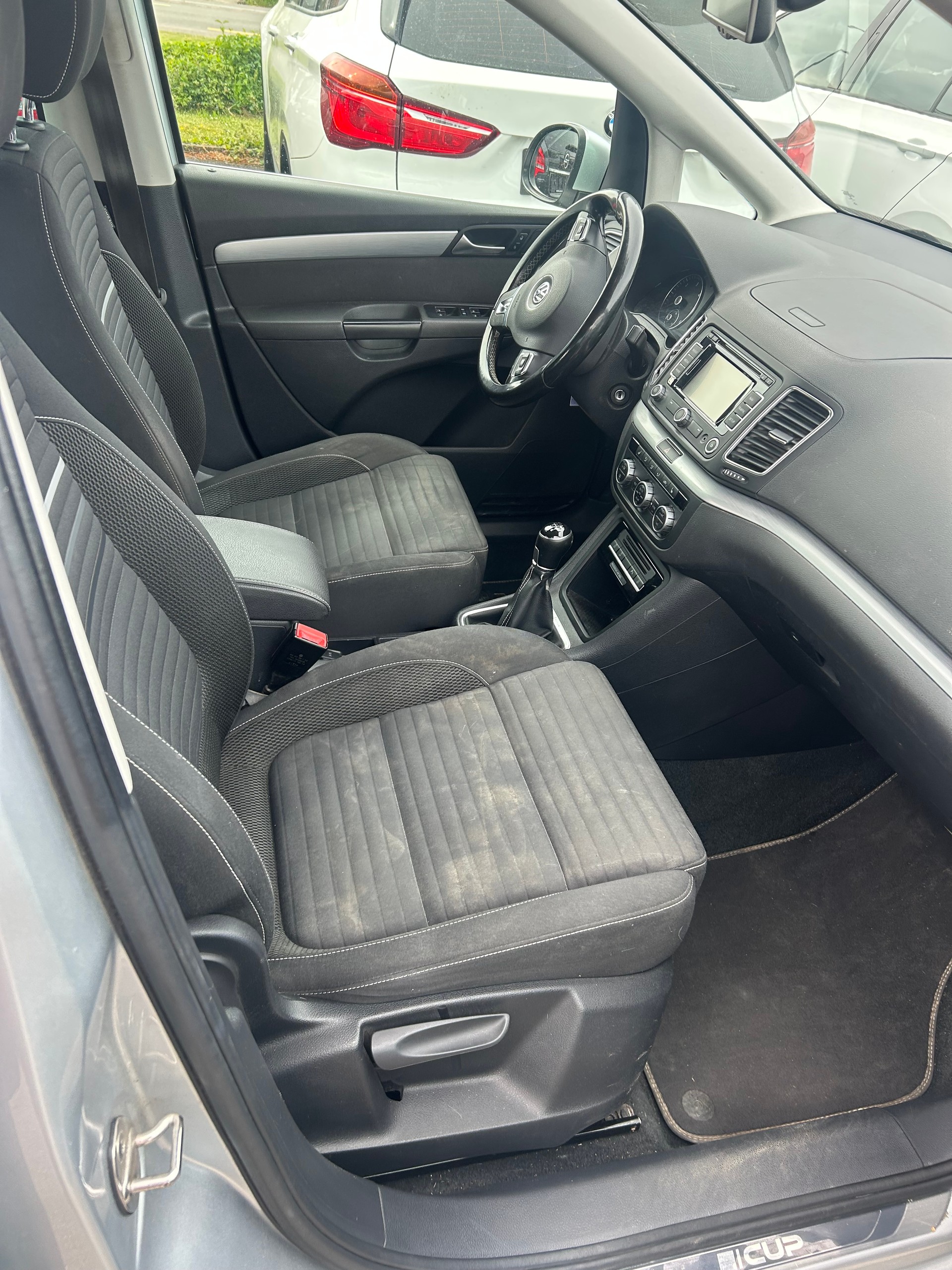 VW Sharan 2.0 TDI BlueMotion Technology Cup 4Motion-image-8
