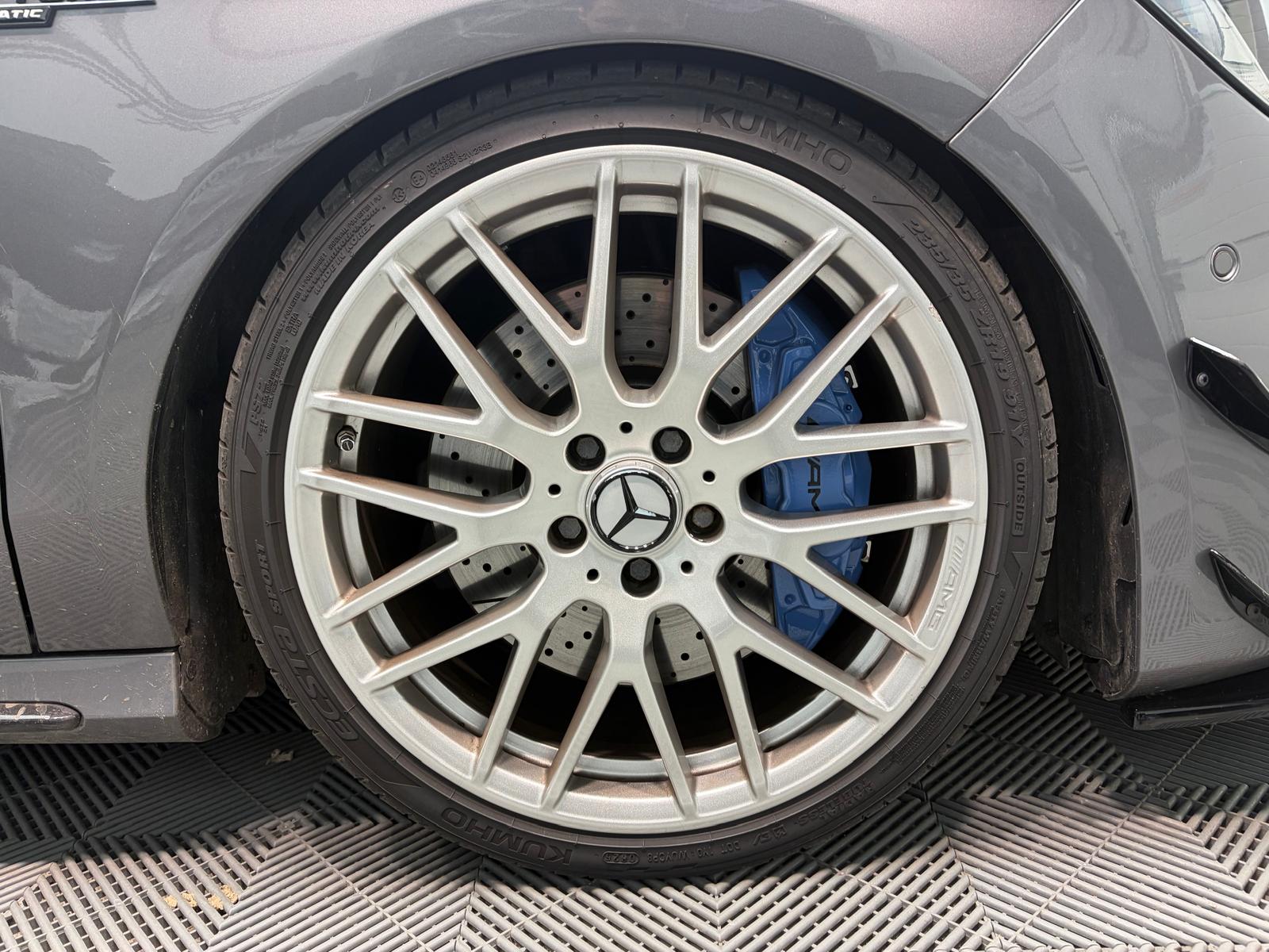 MERCEDES-BENZ CLA 45 AMG 4Matic Speedshift-image-28