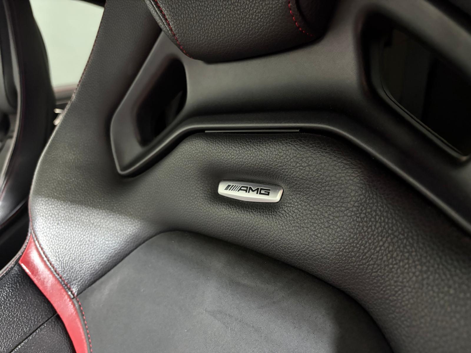 MERCEDES-BENZ CLA 45 AMG 4Matic Speedshift-image-13