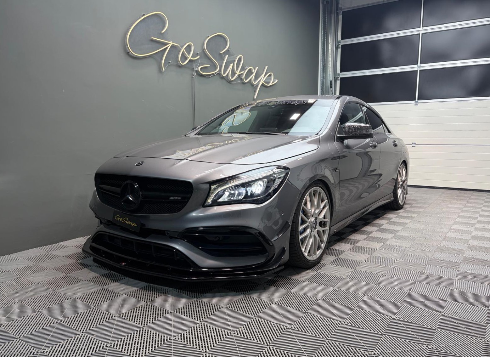 MERCEDES-BENZ CLA 45 AMG 4Matic Speedshift-image-8