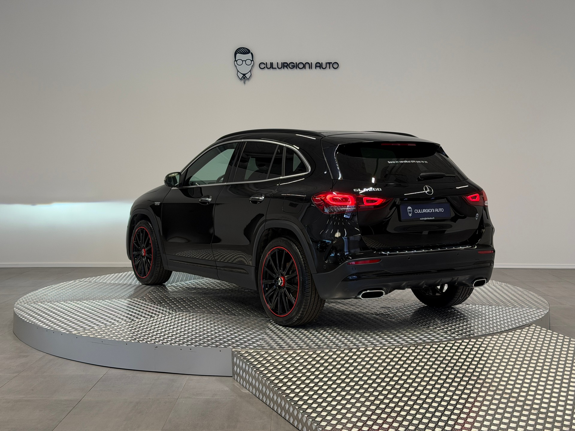 MERCEDES-BENZ GLA 200 Edition 1. 7G-DCT-image-6