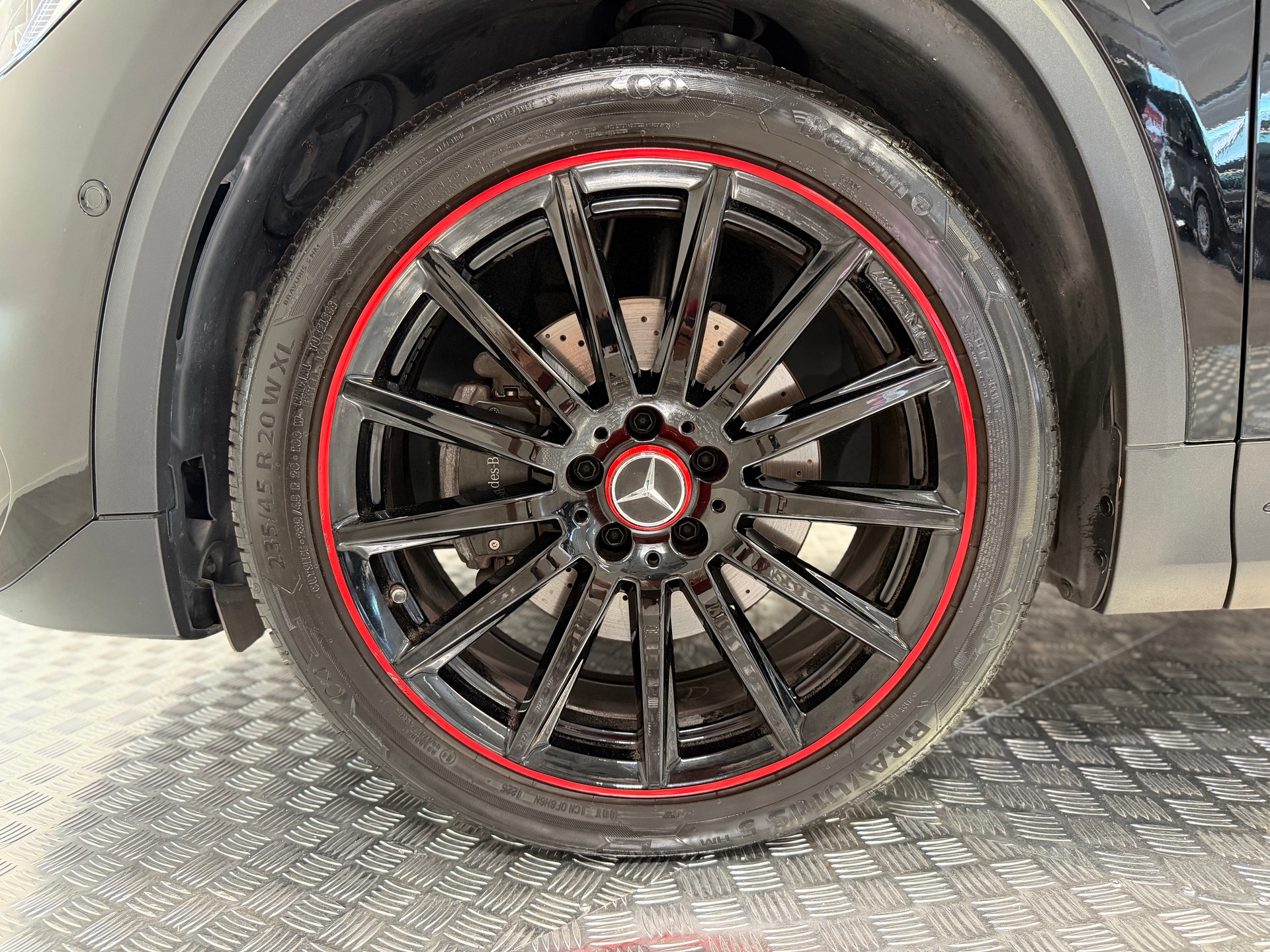 MERCEDES-BENZ GLA 200 Edition 1. 7G-DCT-image-16