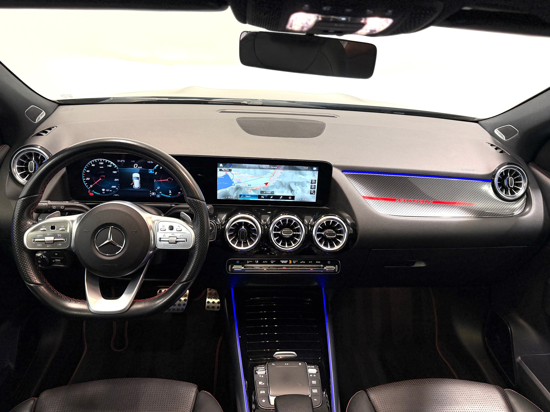 MERCEDES-BENZ GLA 200 Edition 1. 7G-DCT-image-8