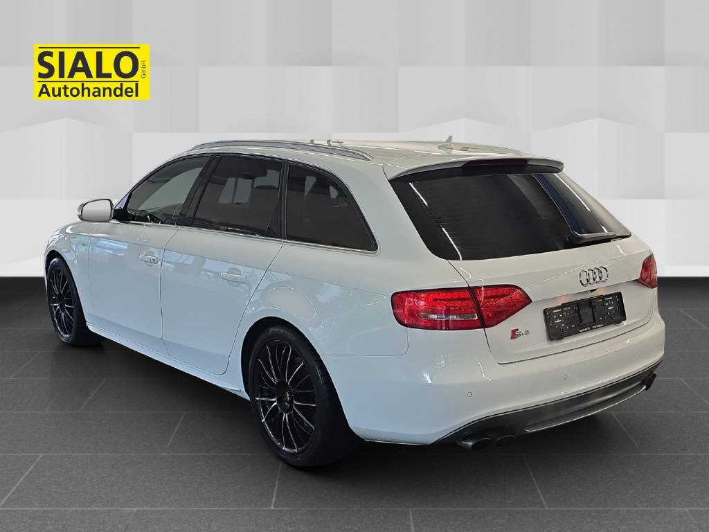 AUDI S4 Avant 3.0 V6 TFSI quattro S-Tronic-image-4