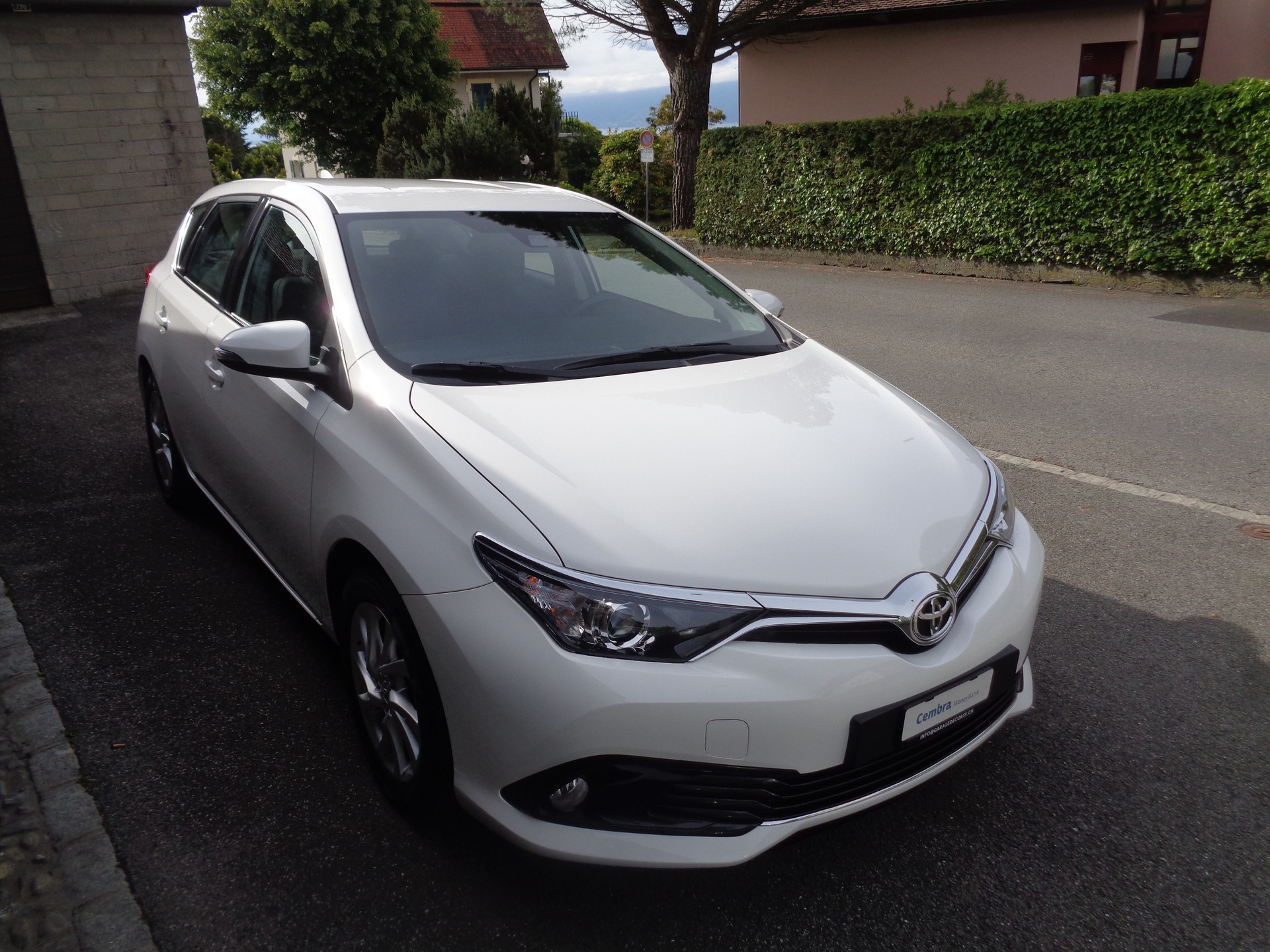 TOYOTA Auris 1.2 Turbo Trend CVT-image-0