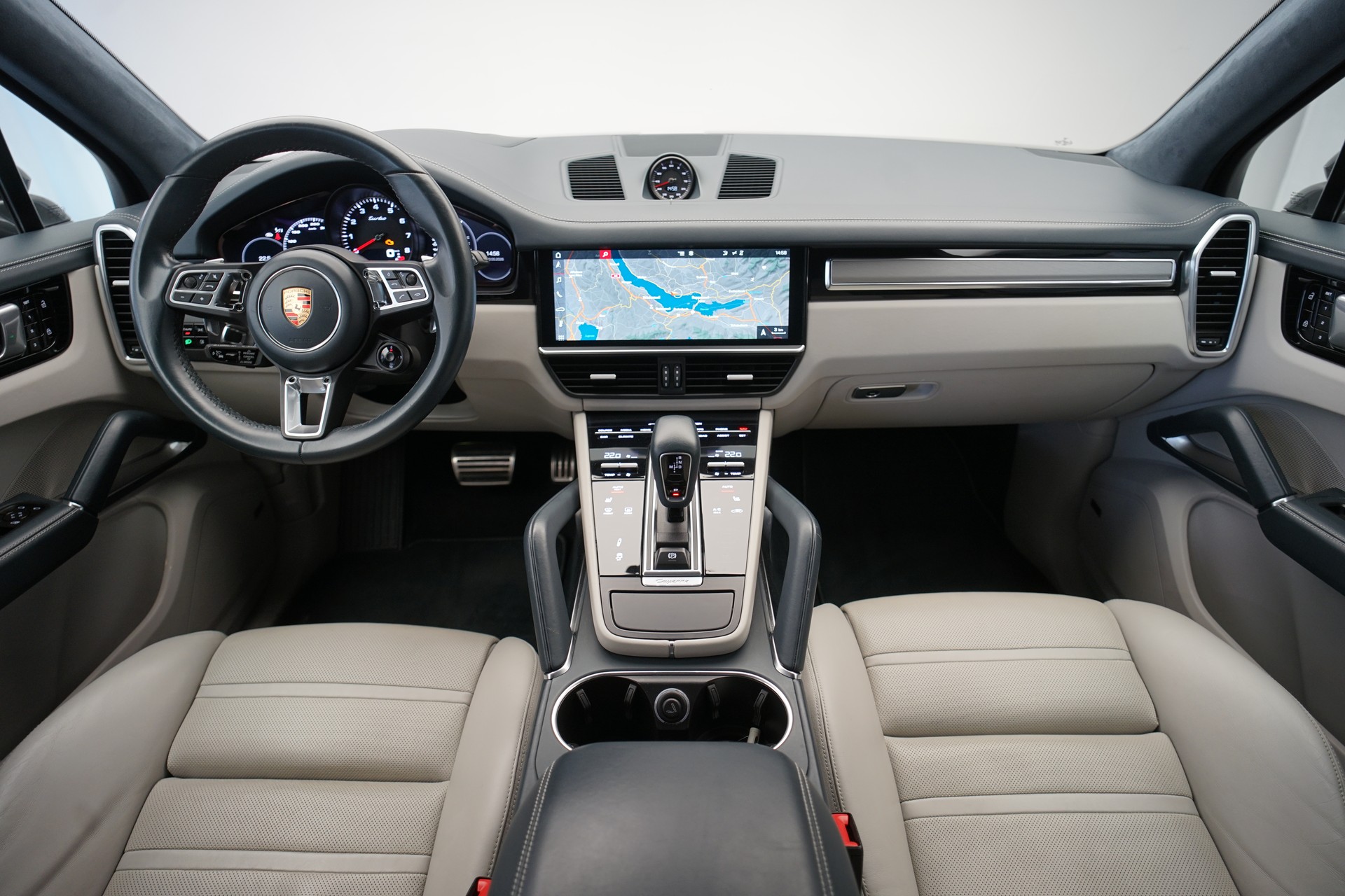 PORSCHE Cayenne Turbo *CH-Fahrzeug*-image-11