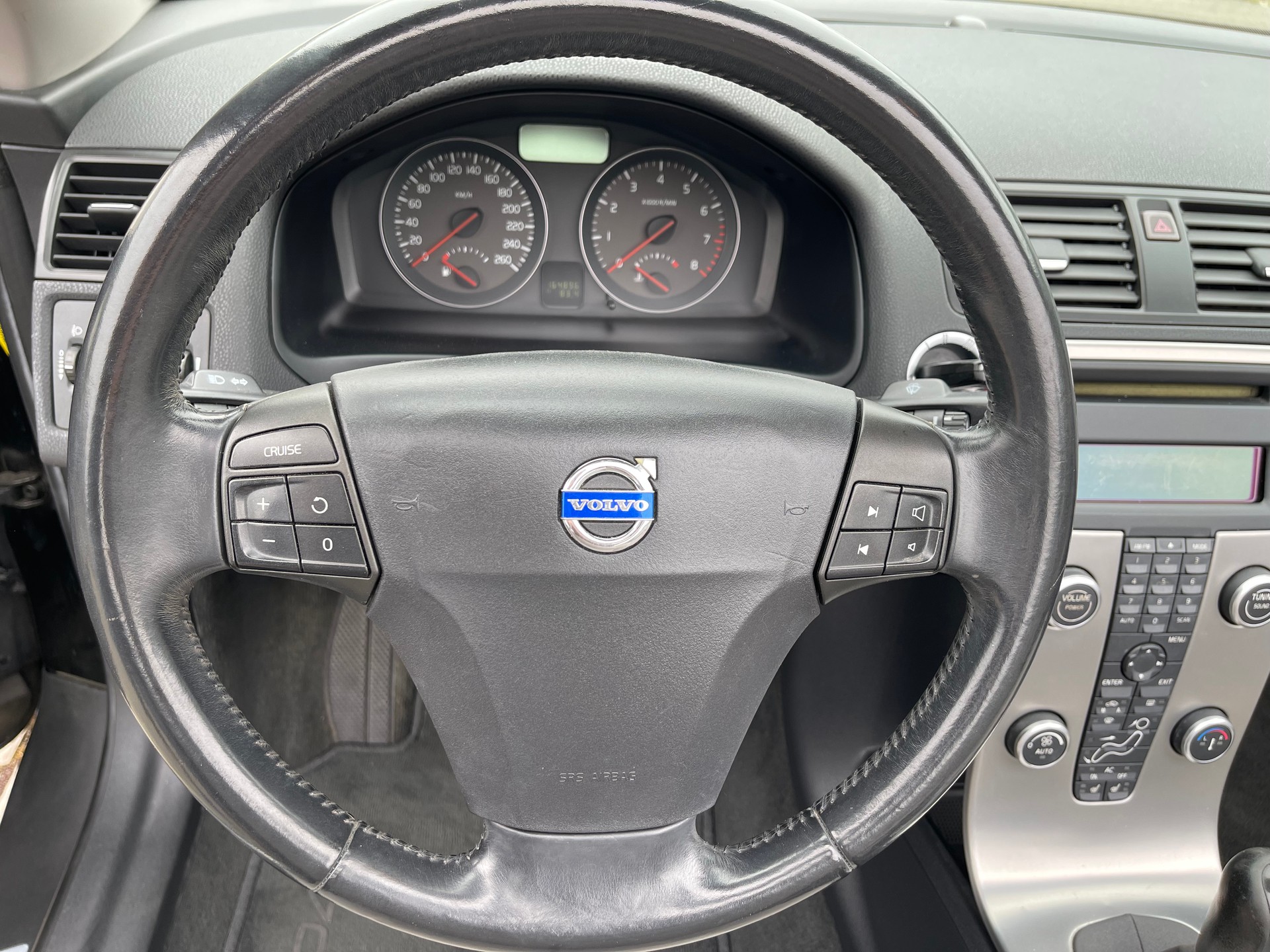 VOLVO C70 2.4 Momentum-image-11