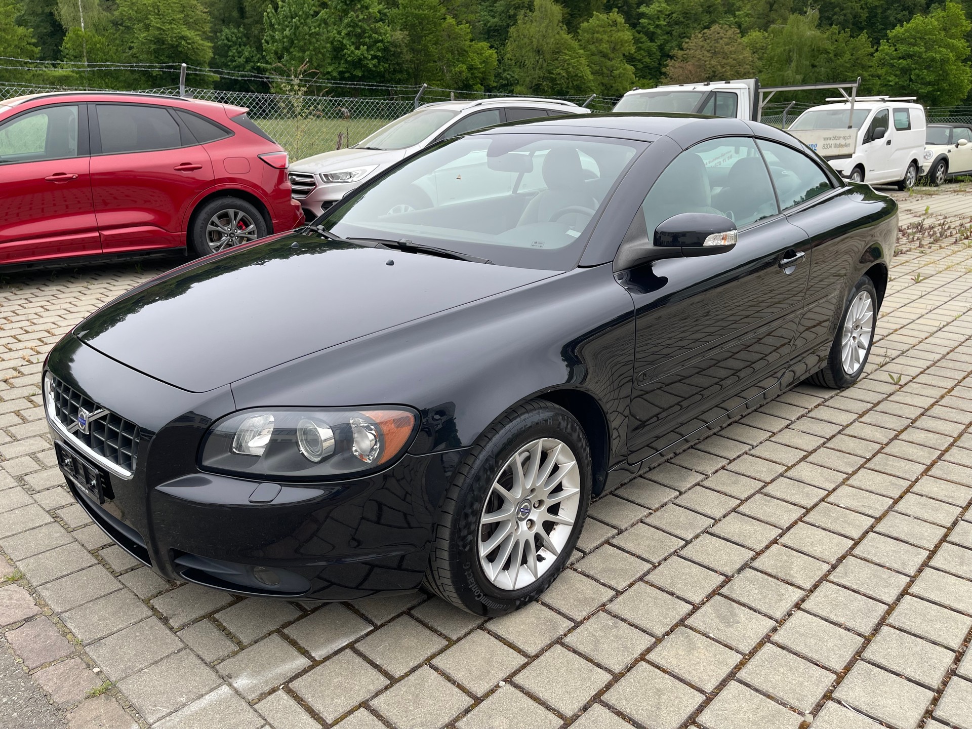 VOLVO C70 2.4 Momentum-image-14