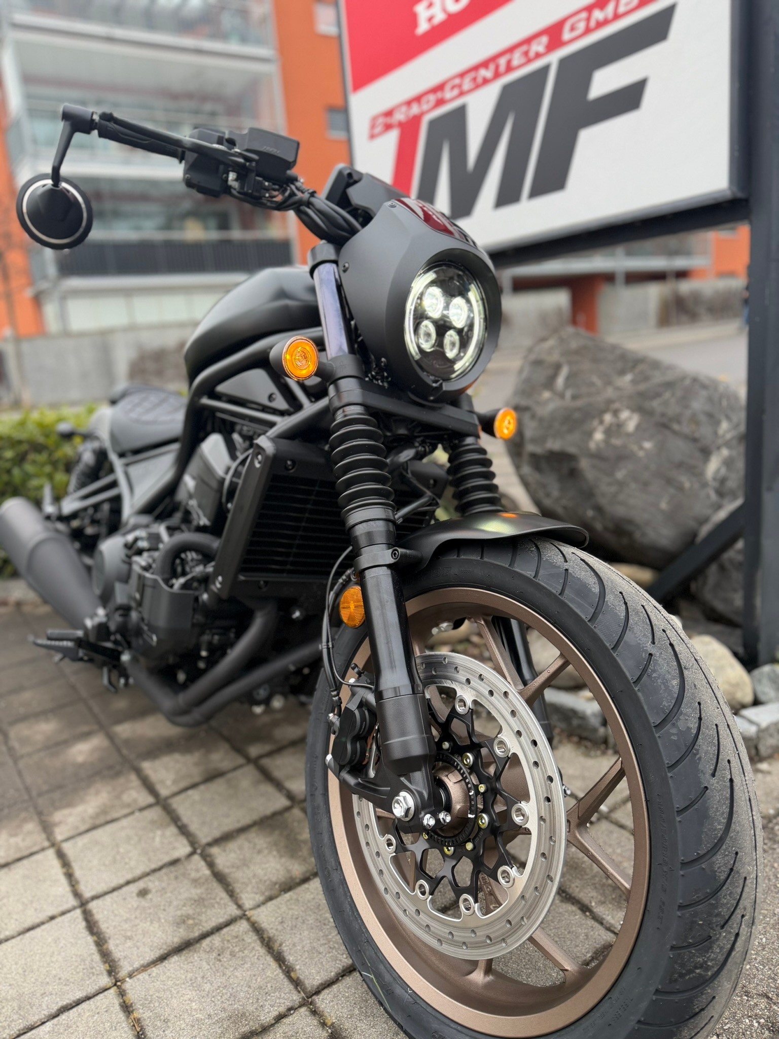 HONDA CMX 1100 Rebel Special Edition DCT-showroom-element-3