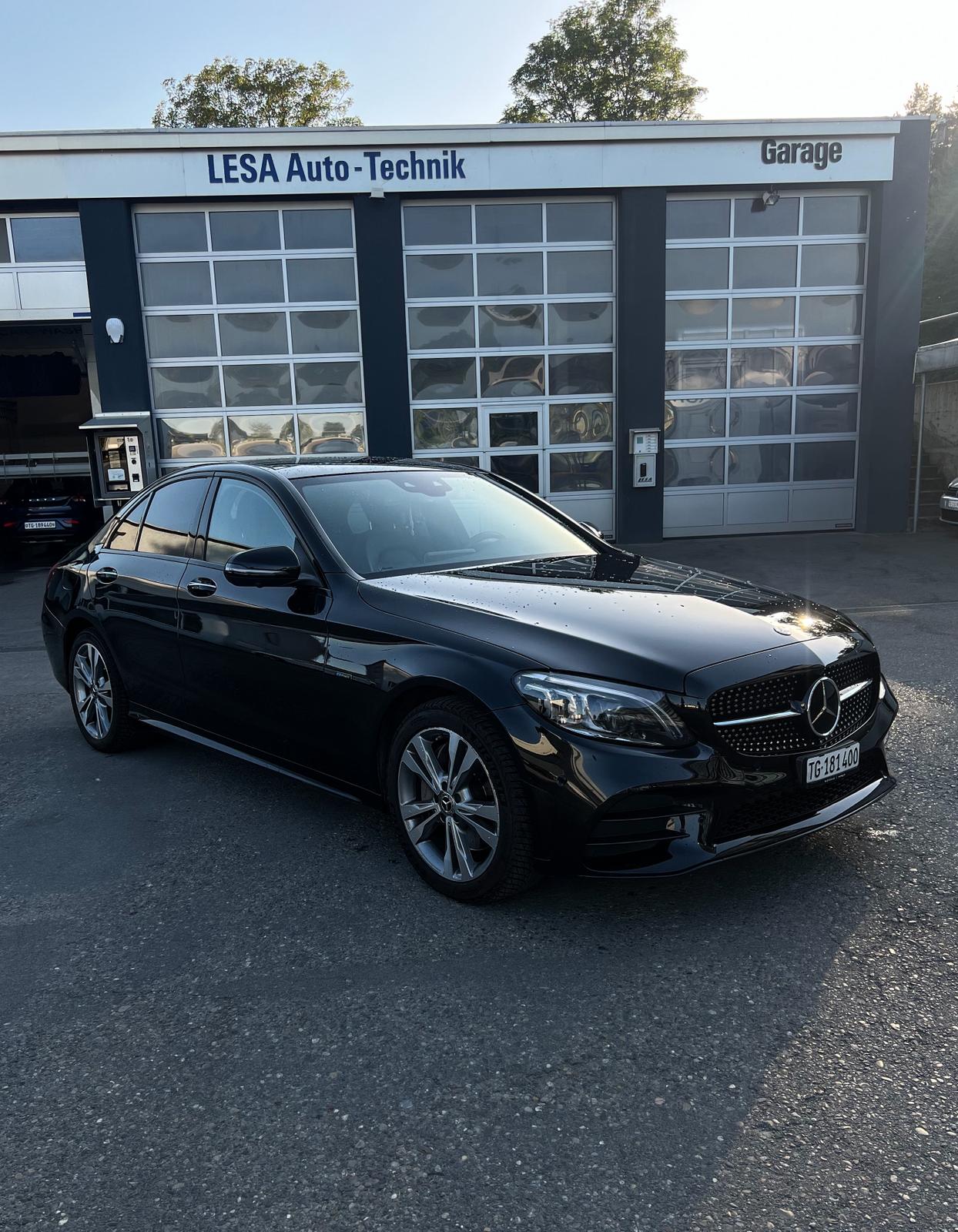 MERCEDES-BENZ C 300 e AMG Line 4matic