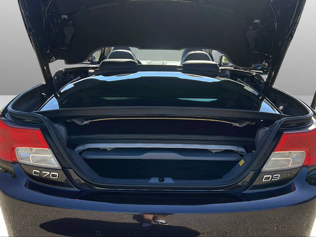 VOLVO C70 Cabriolet 2.0 D3 Inscription-image-20