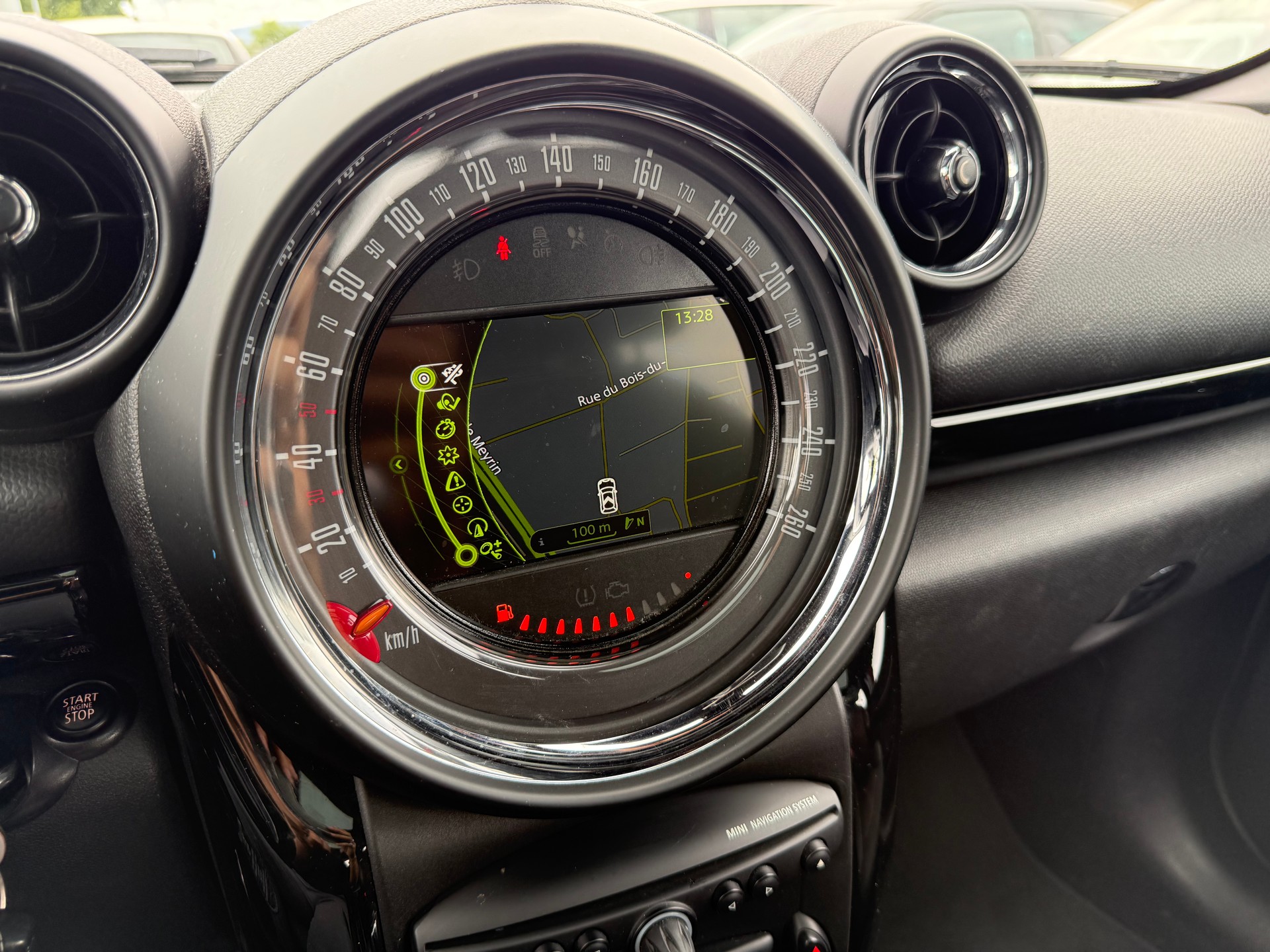 MINI Countryman Cooper ALL4 Steptronic-image-11