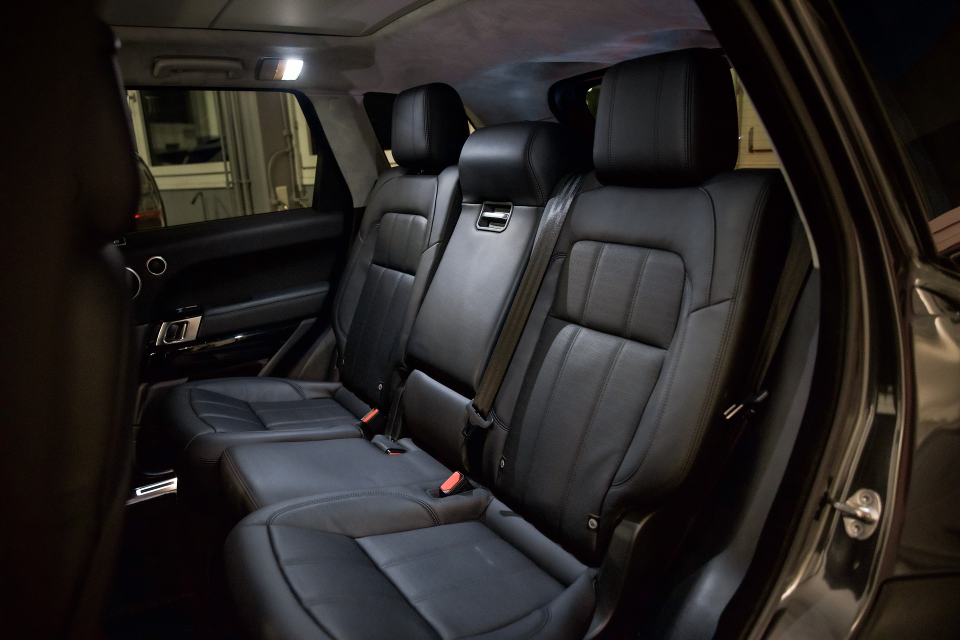 LAND ROVER Range Rover Sport P400e 2.0 Autobiography Dynamic *CH-Fahrzeug*-image-21