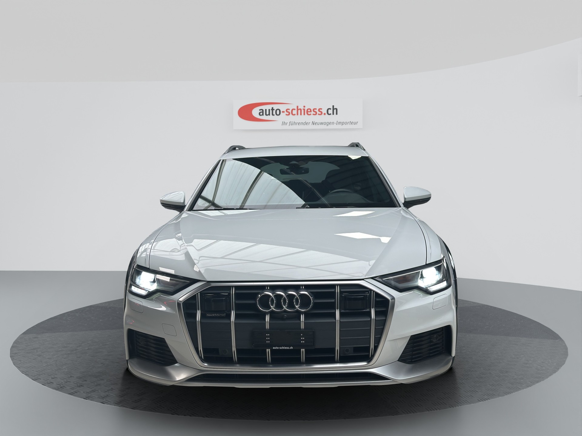 AUDI A6 Avant 40 TDI quattro S-tronic-image-1