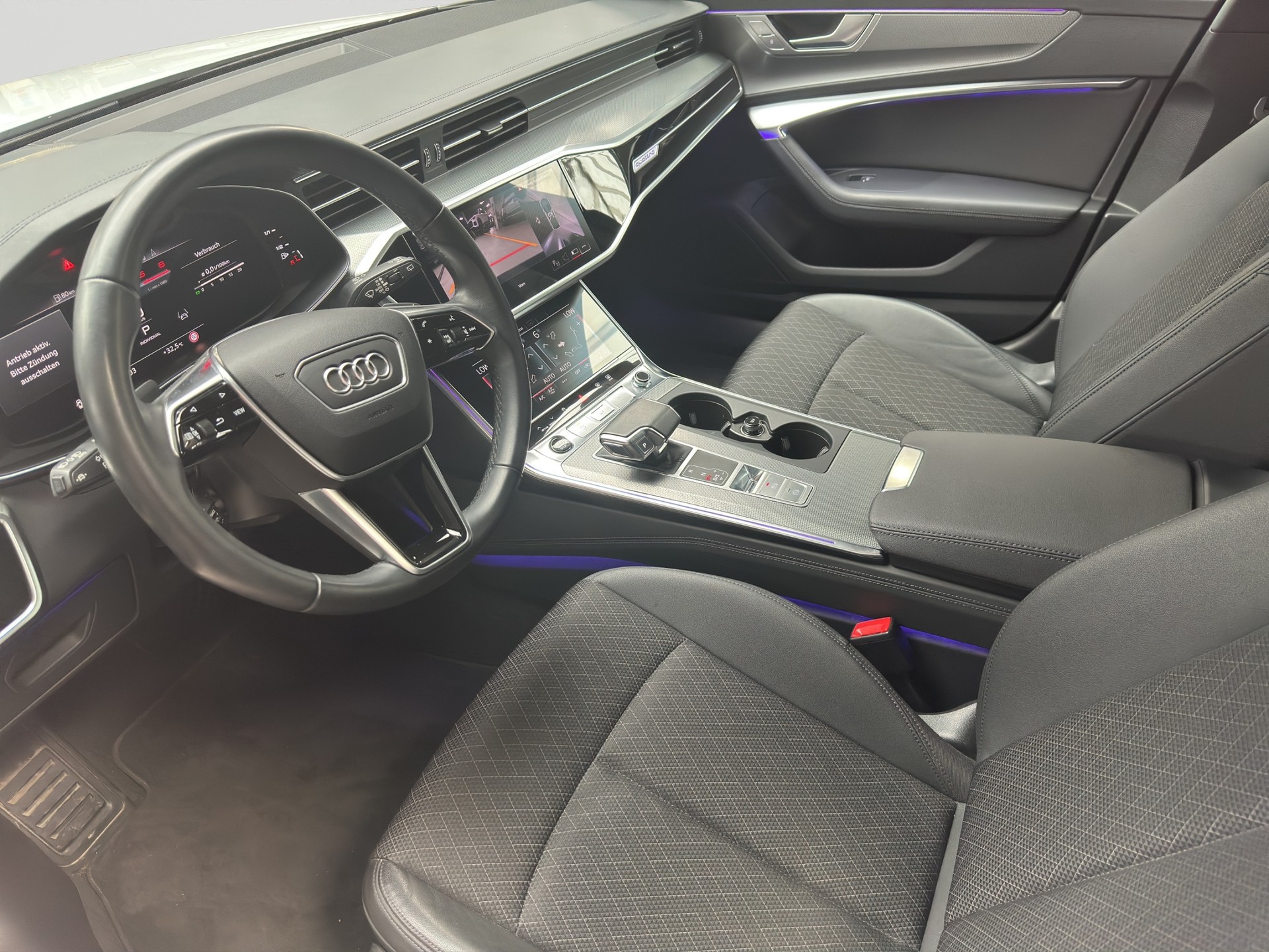 AUDI A6 Avant 40 TDI quattro S-tronic-image-6