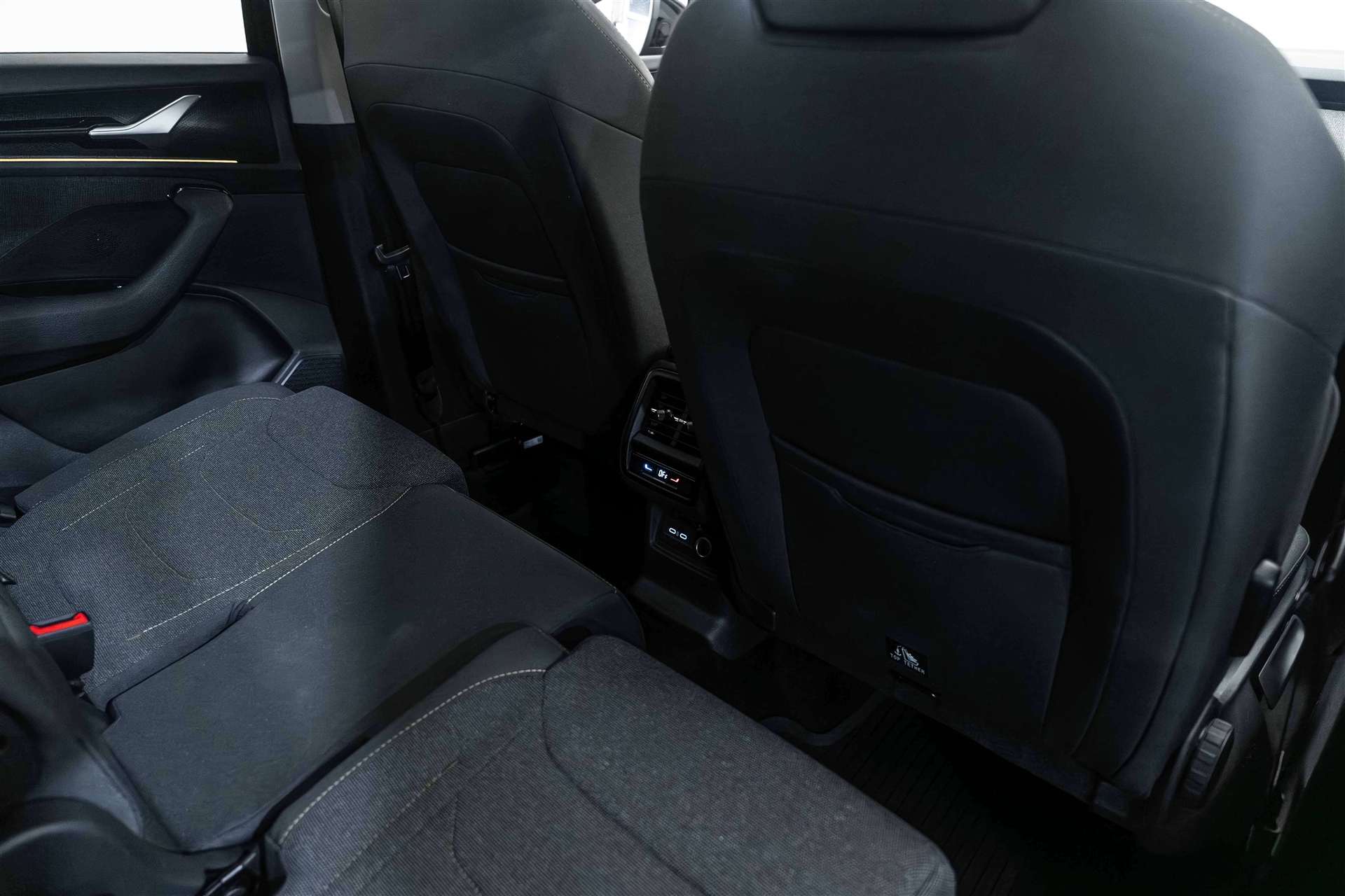 SKODA Kodiaq 2.0 TDI Selection DSG 4x4 7-Plätzer-image-12