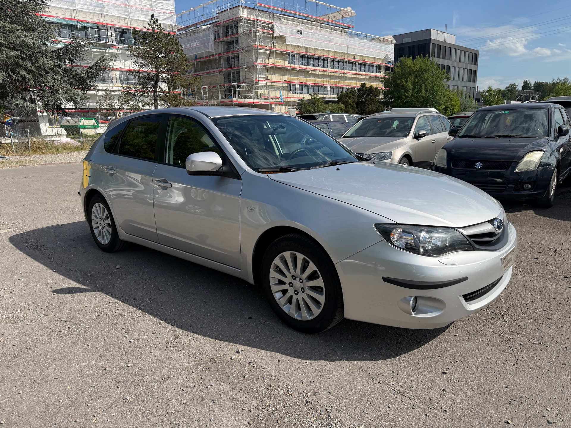 SUBARU Impreza 2.0R Limited S Automatic-image-6