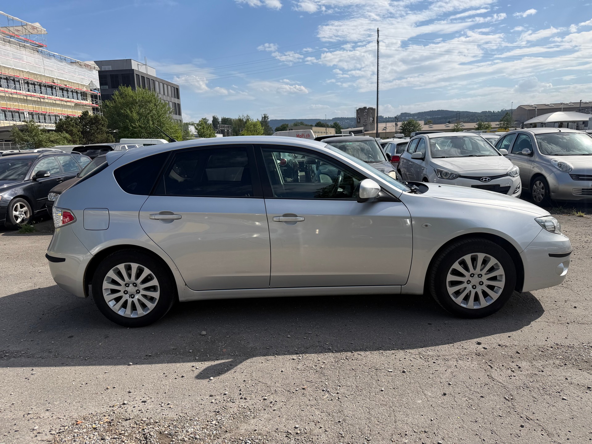 SUBARU Impreza 2.0R Limited S Automatic-image-5