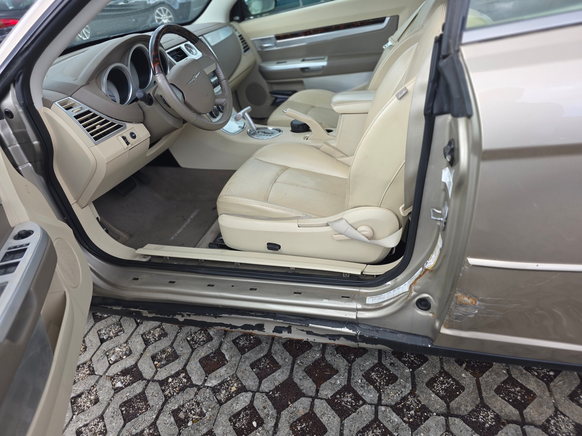 CHRYSLER Sebring 2.7 V6 Limited Automatic,fahrerseite Unfallschaden-image-4