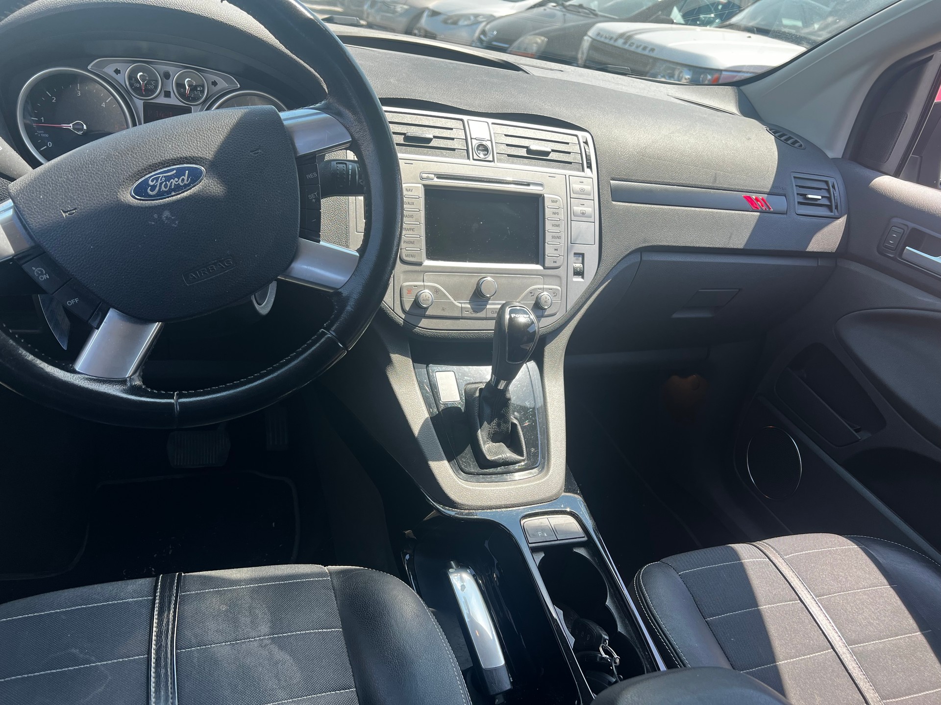 FORD Kuga 2.0 TDCi Titanium 4WD PowerShift-image-7