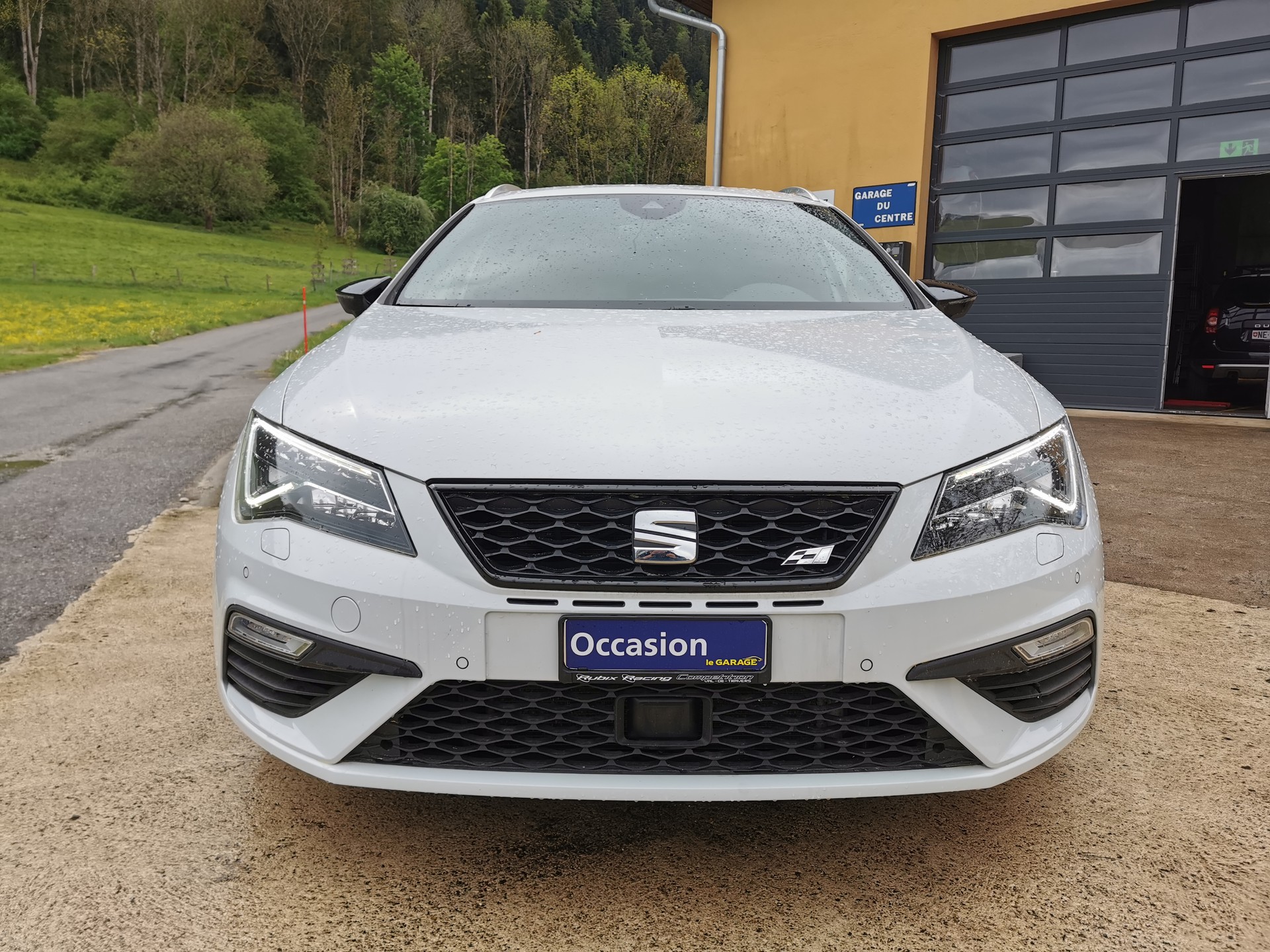 SEAT 2.0 TSI 300 Cupra 4Drive DSG-image-5