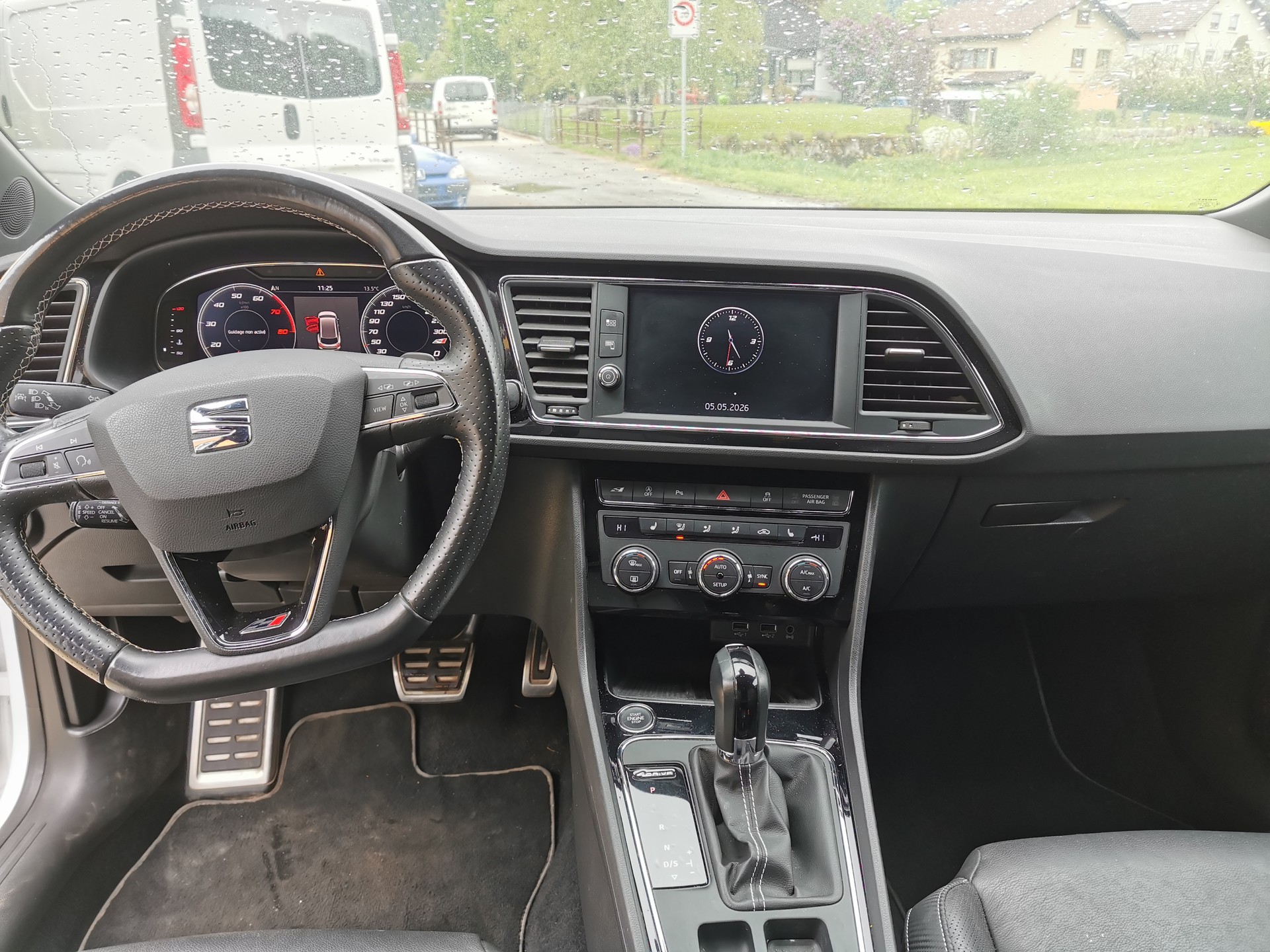 SEAT 2.0 TSI 300 Cupra 4Drive DSG-image-4